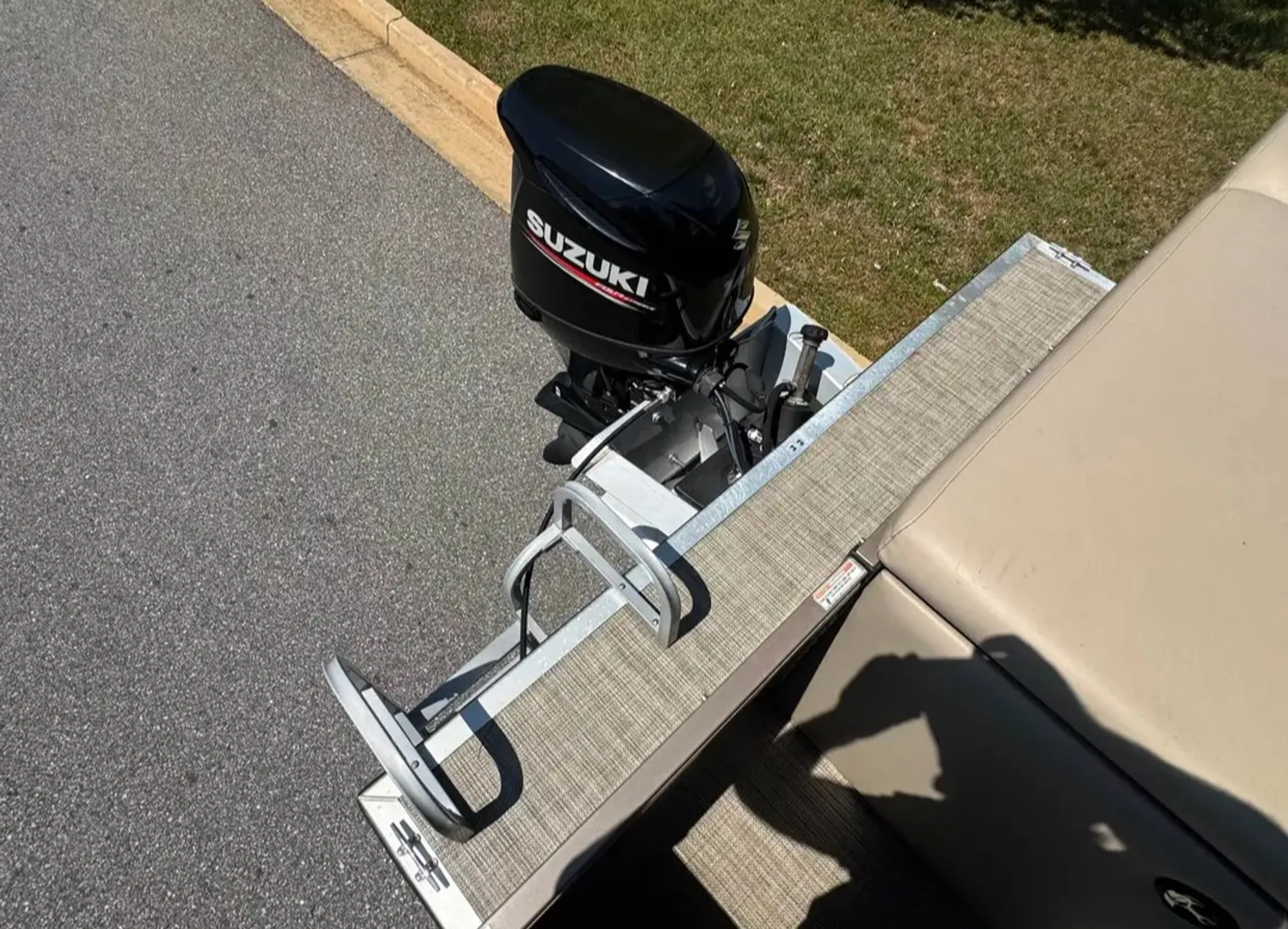 Bentley Pontoons 240 Cruise SE in Buford, GA — photo 6