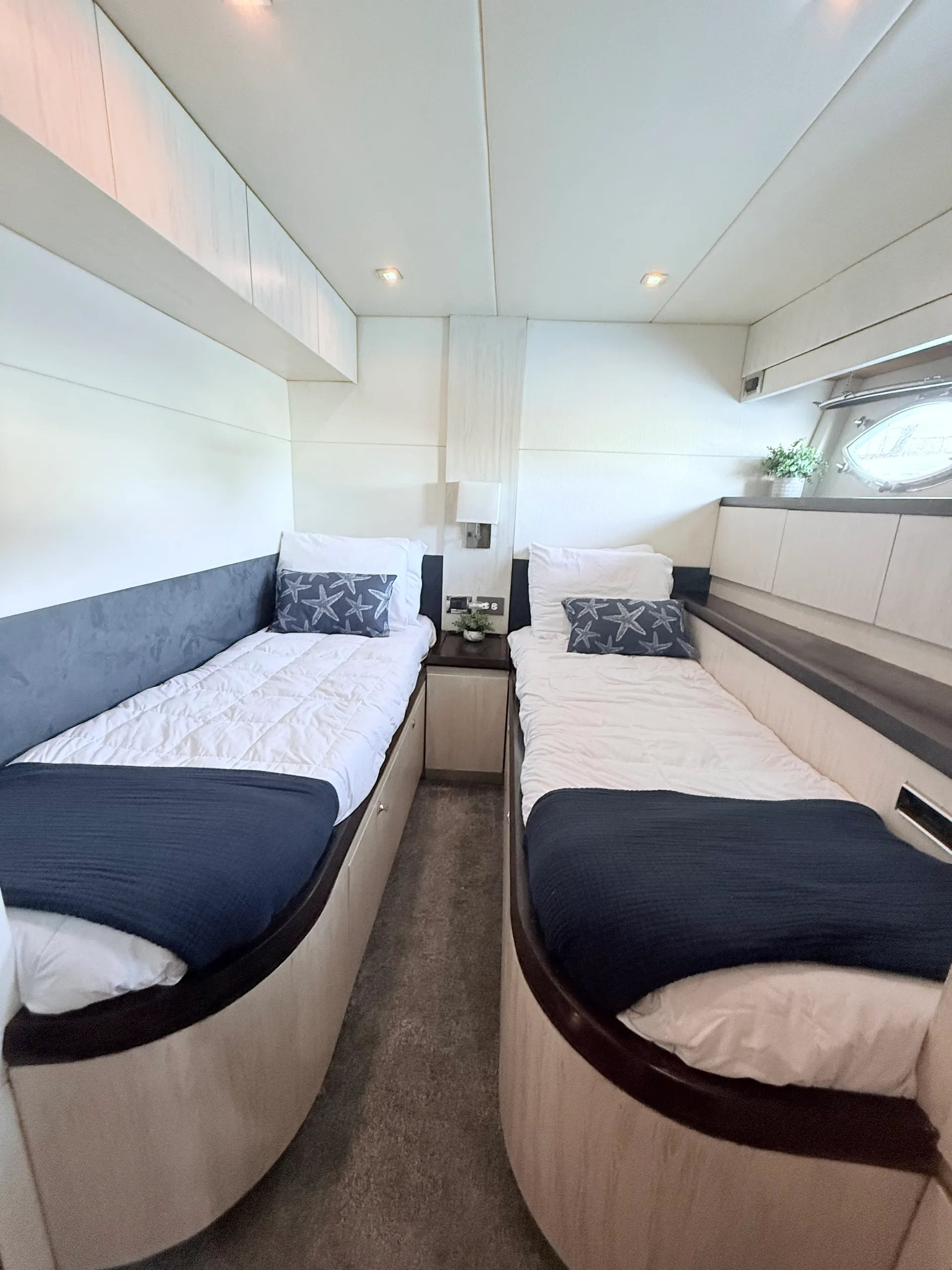 Experience the Ultimate Yacht Charter Aboard MIA – 90’ Luxury Yacht