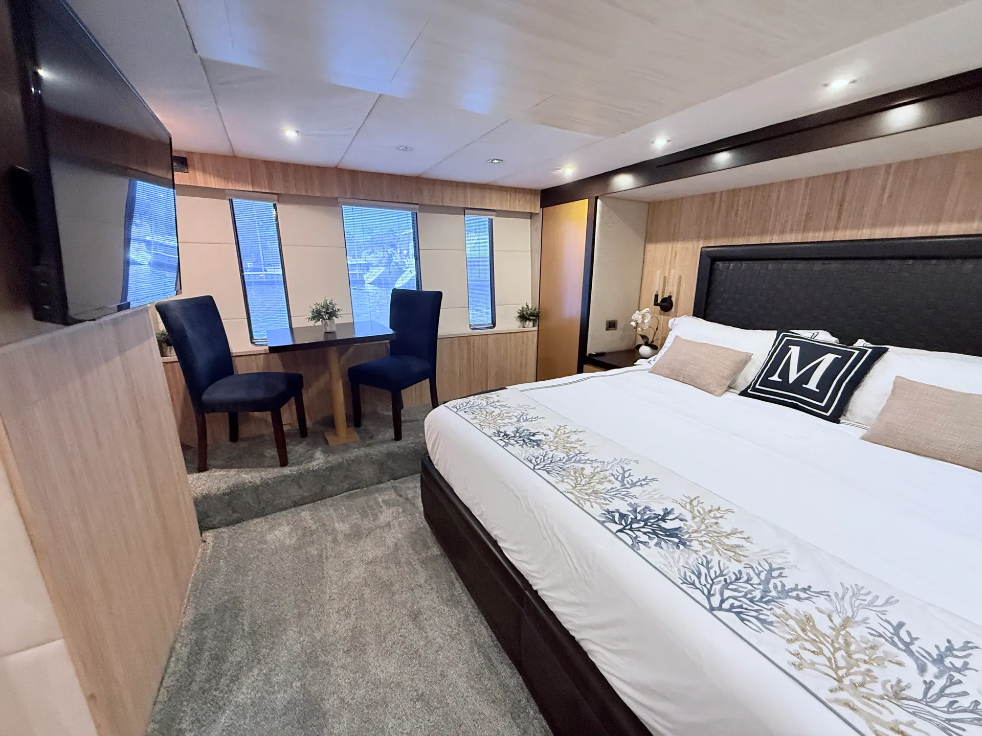 Experience the Ultimate Yacht Charter Aboard MIA – 90’ Luxury Yacht