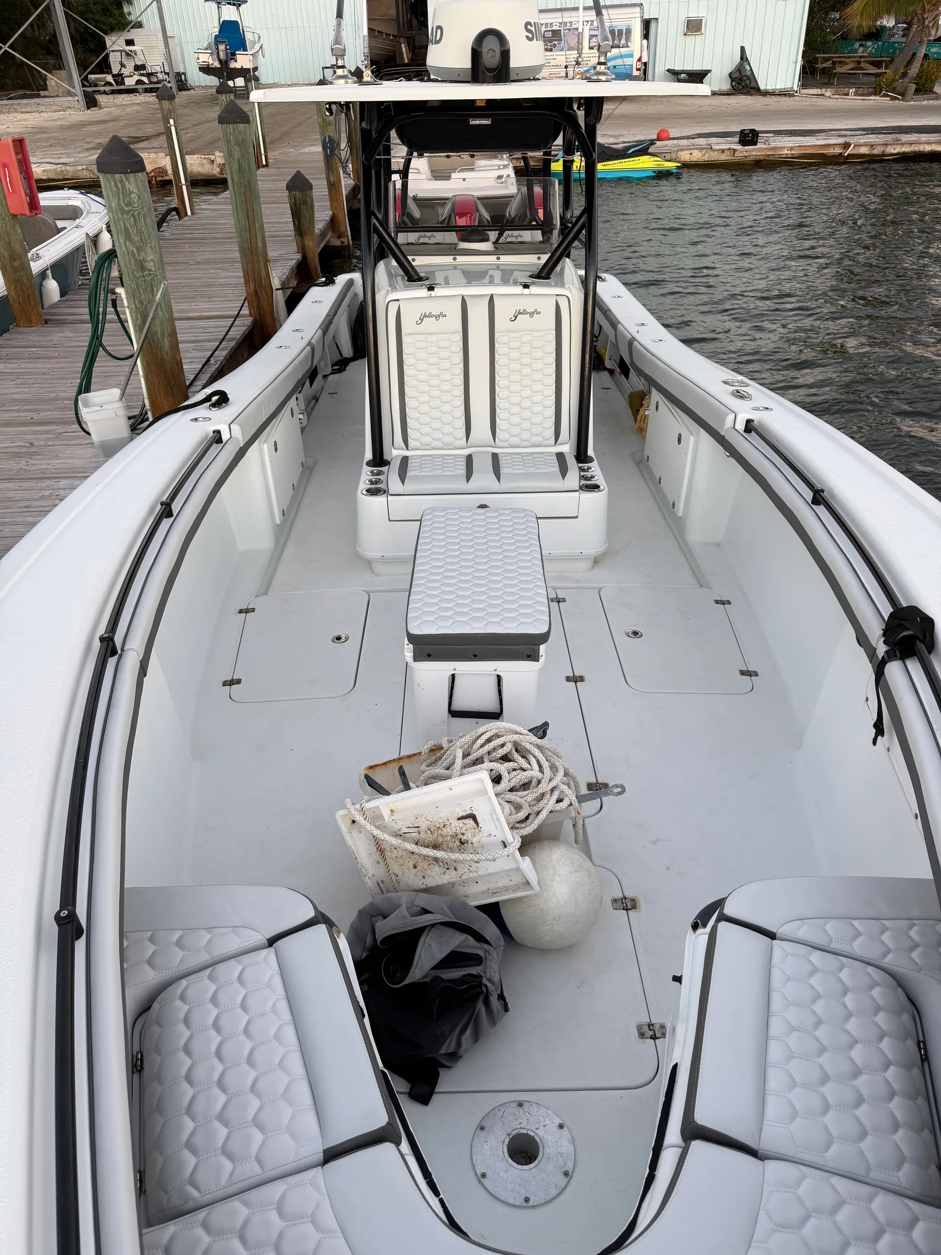 Yellowfin Yatchs 36 Offshore  in Islamorada, FL — photo 5