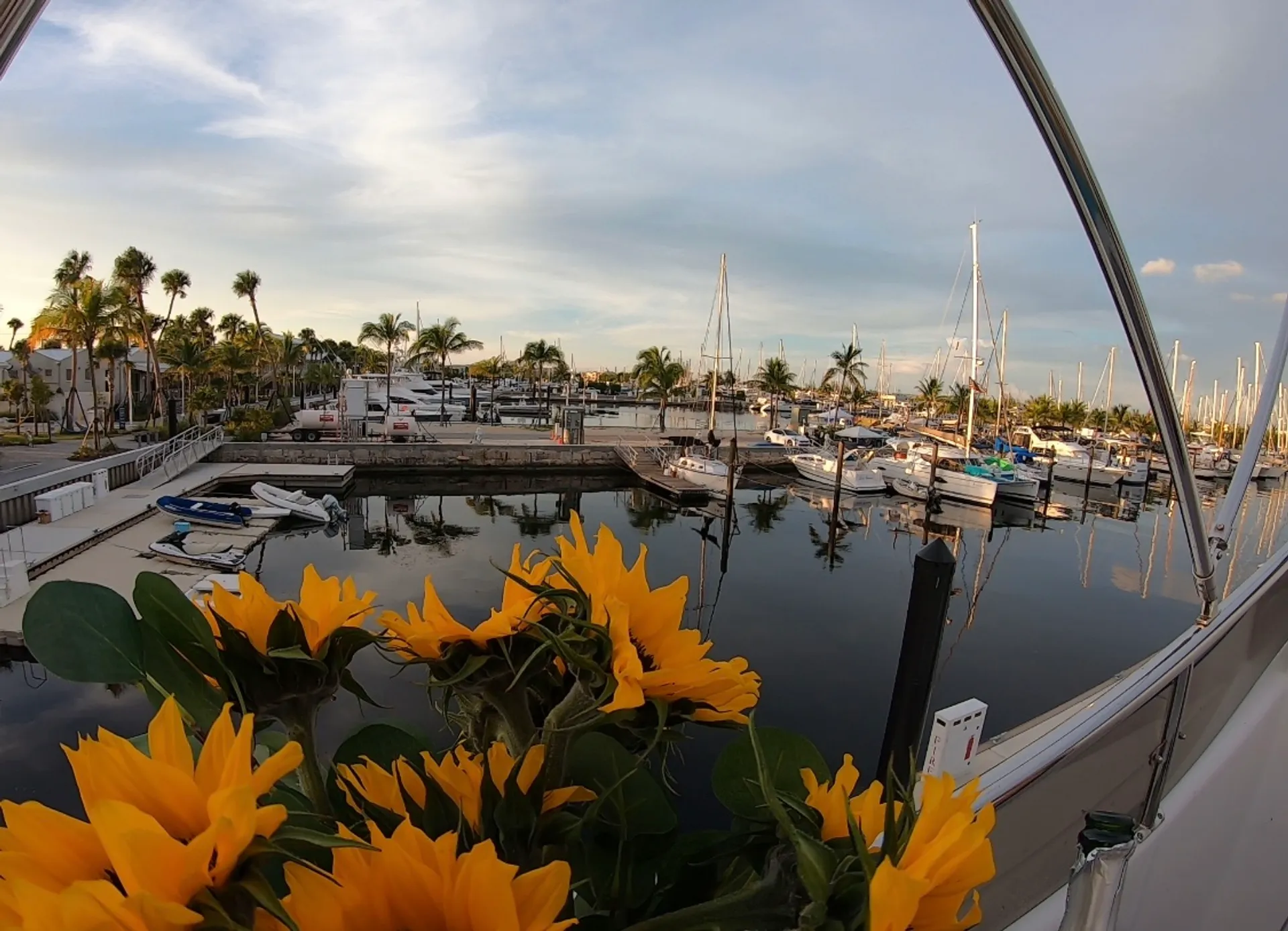 Experience the Ultimate Yacht Charter Aboard MIA – 90’ Luxury Yacht