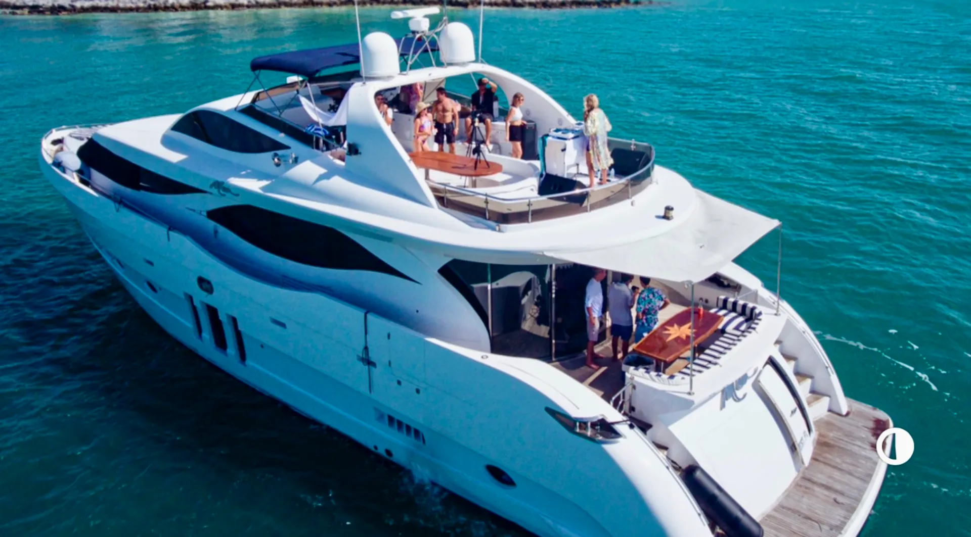 Experience the Ultimate Yacht Charter Aboard MIA – 90’ Luxury Yacht