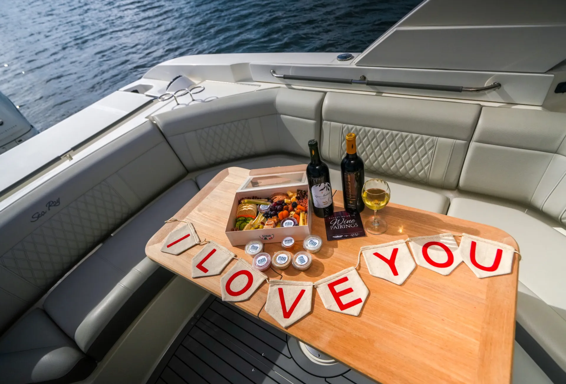 SEA RAY BOATS SLX 350 OB in Hollywood, FL — photo 10