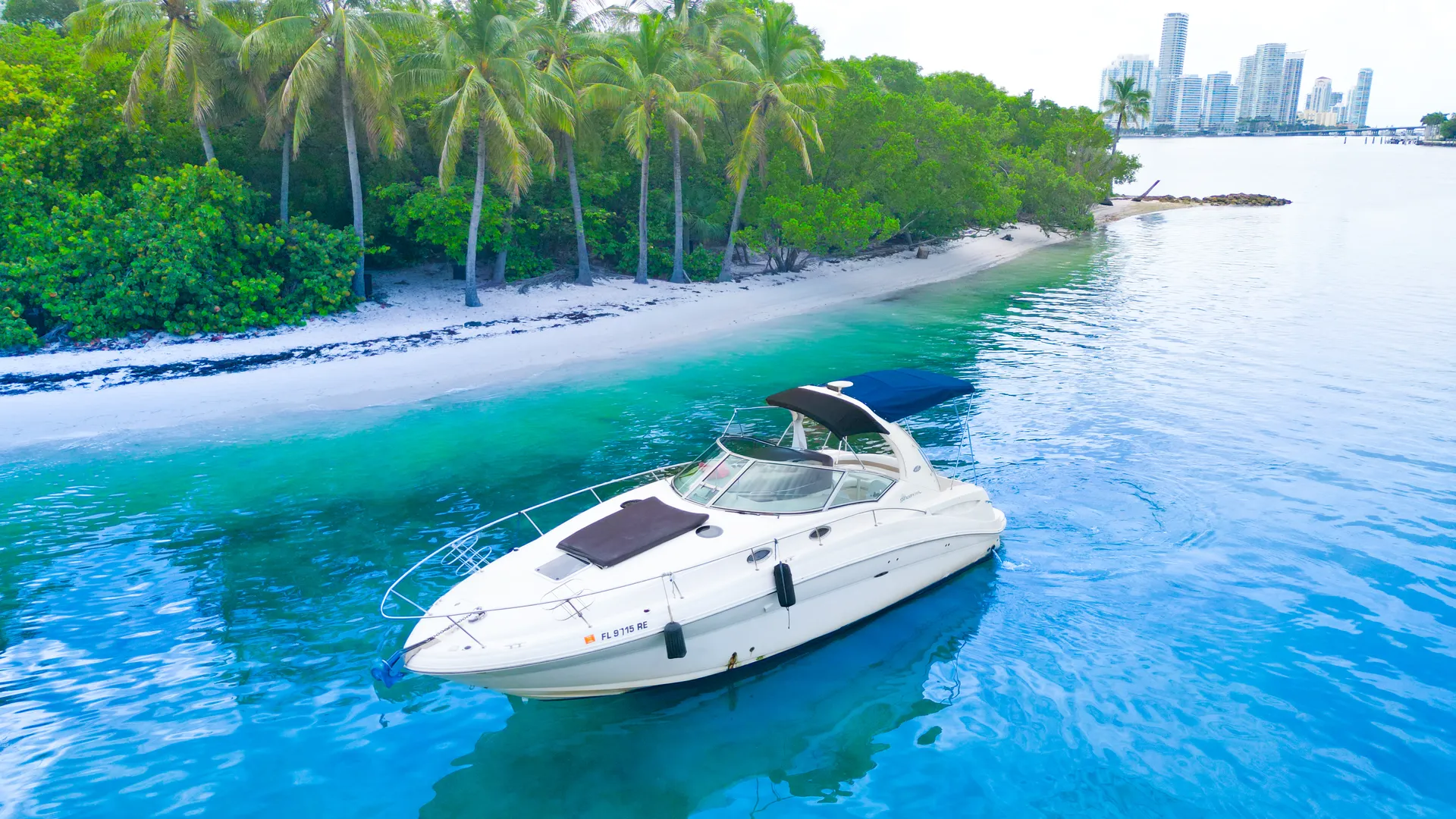 Sea Ray Sundancer "Julieta" in Miami, FL — photo 8