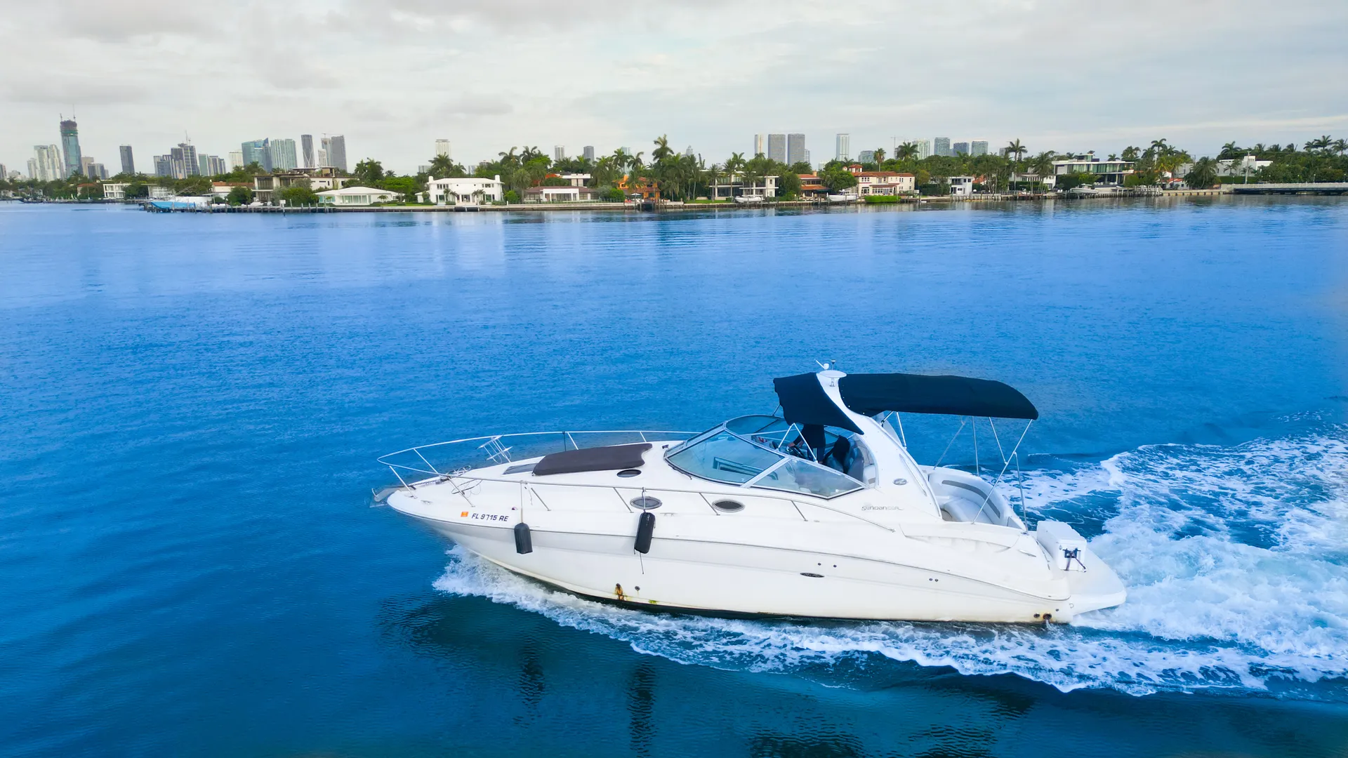 Sea Ray Sundancer "Julieta" in Miami, FL — photo 7