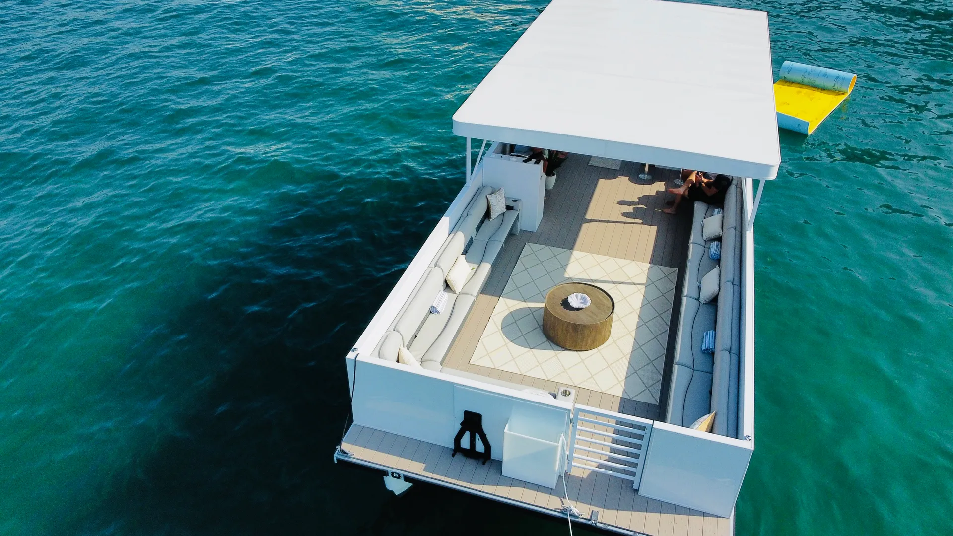 Custom  45' Catamaran/pontoon  in Chicago, IL — photo 3