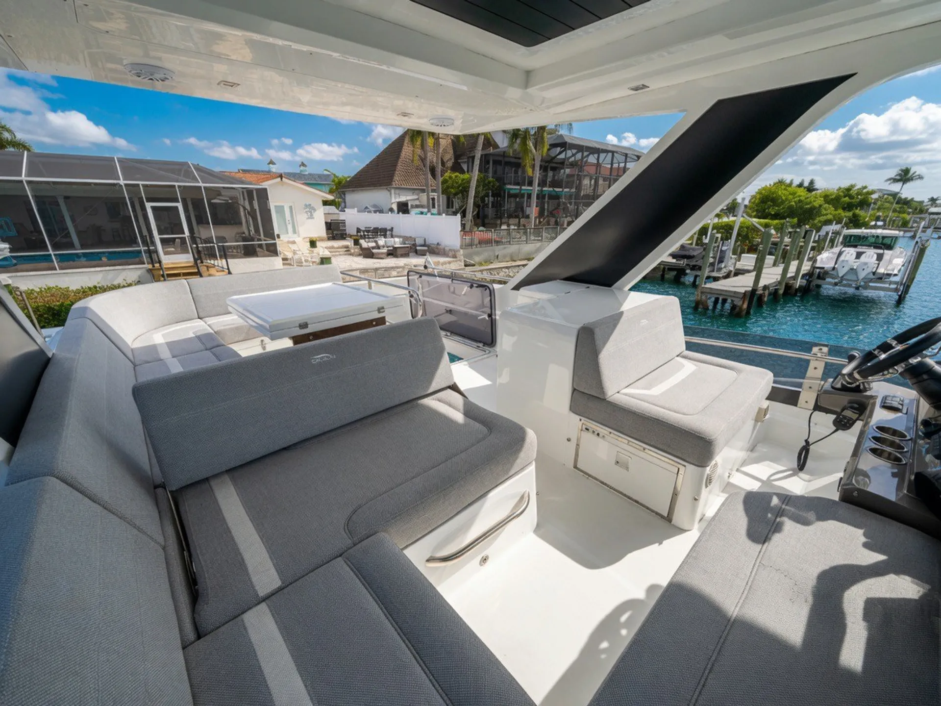 Exclusive 53ft 2022 Galeon 500 Fly - Captained Luxury in Tampa Bay