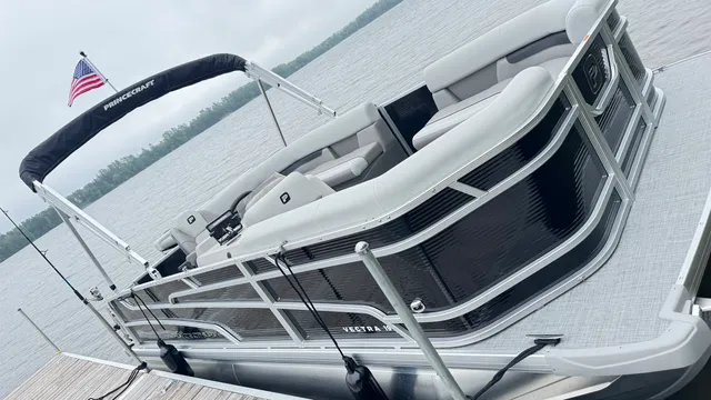 Rent a PRINCECRAFT pontoon in Lamoine, ME near me