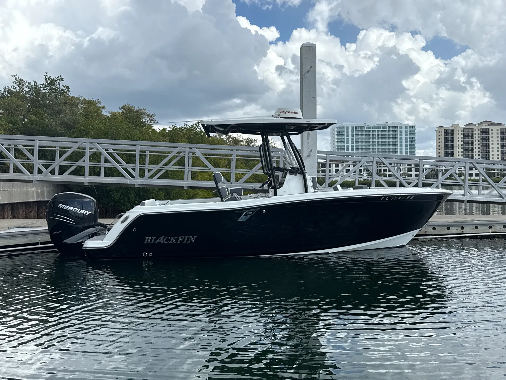 Blackfin  212 cc  in Tampa, FL — photo 2