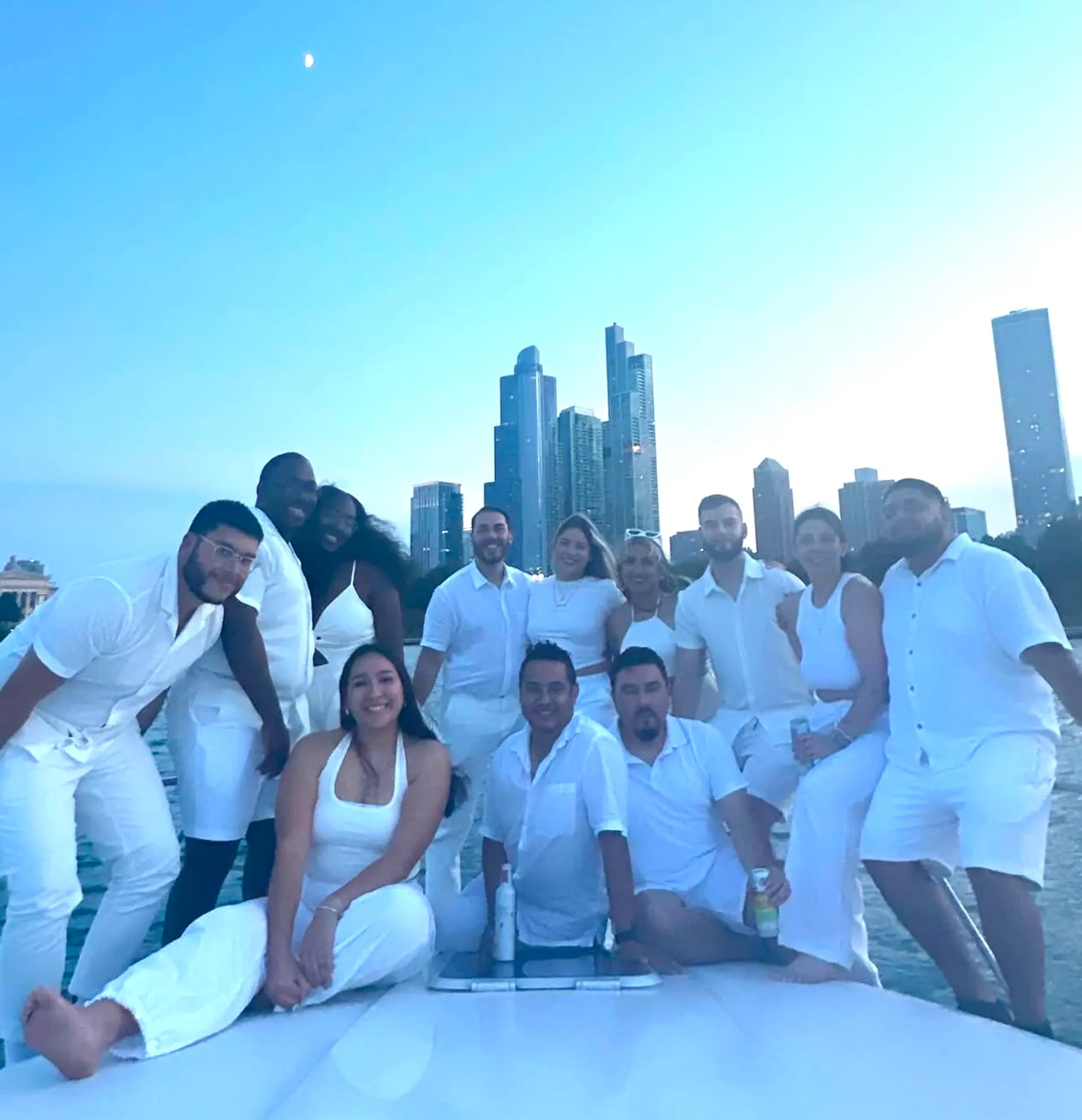 44' Chris Craft Luxury Spacious Party Motor Yacht With Captain 