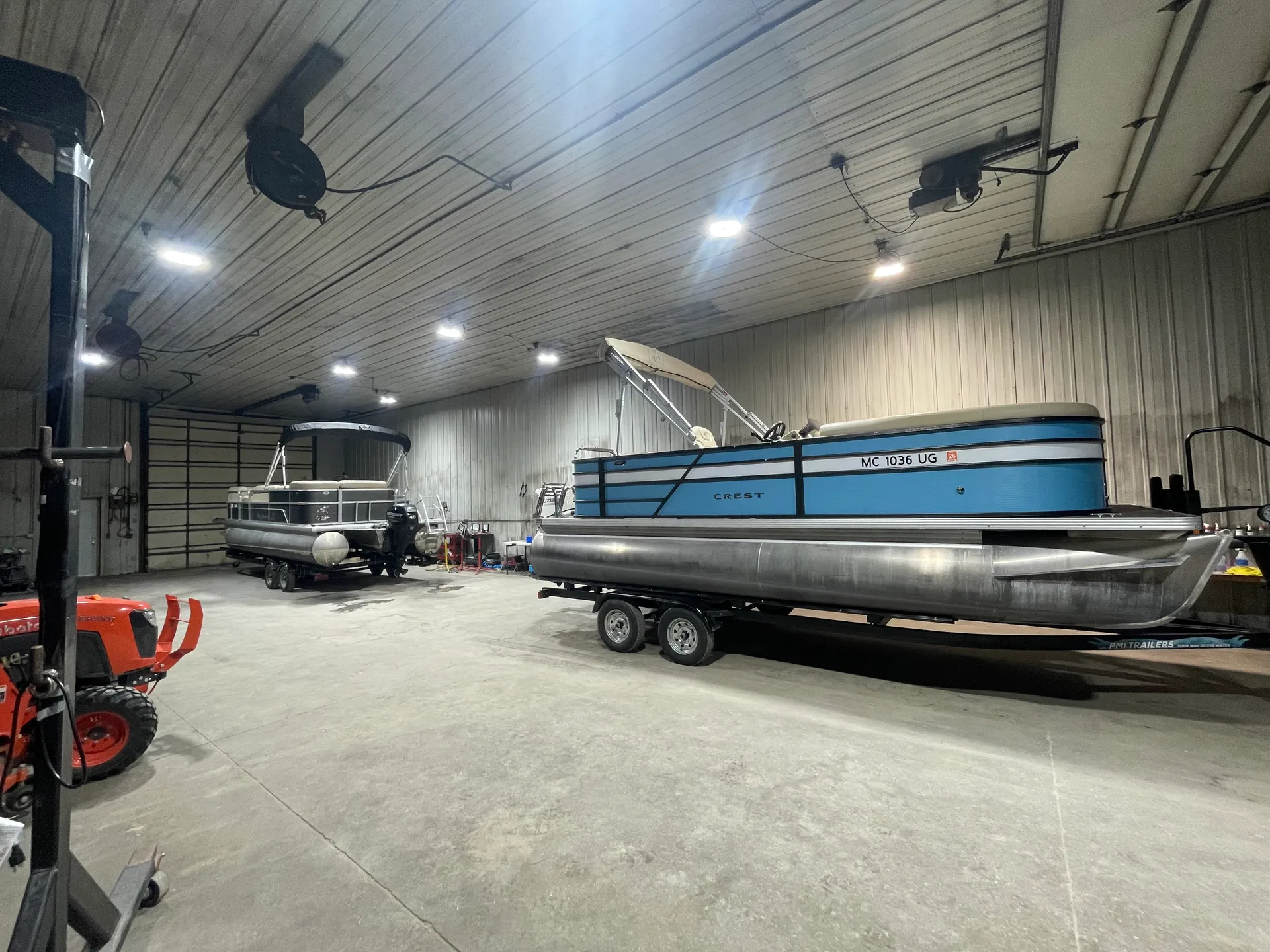 CREST PONTOONS 200 L CREST II TRITOON in Traverse City, MI — photo 5