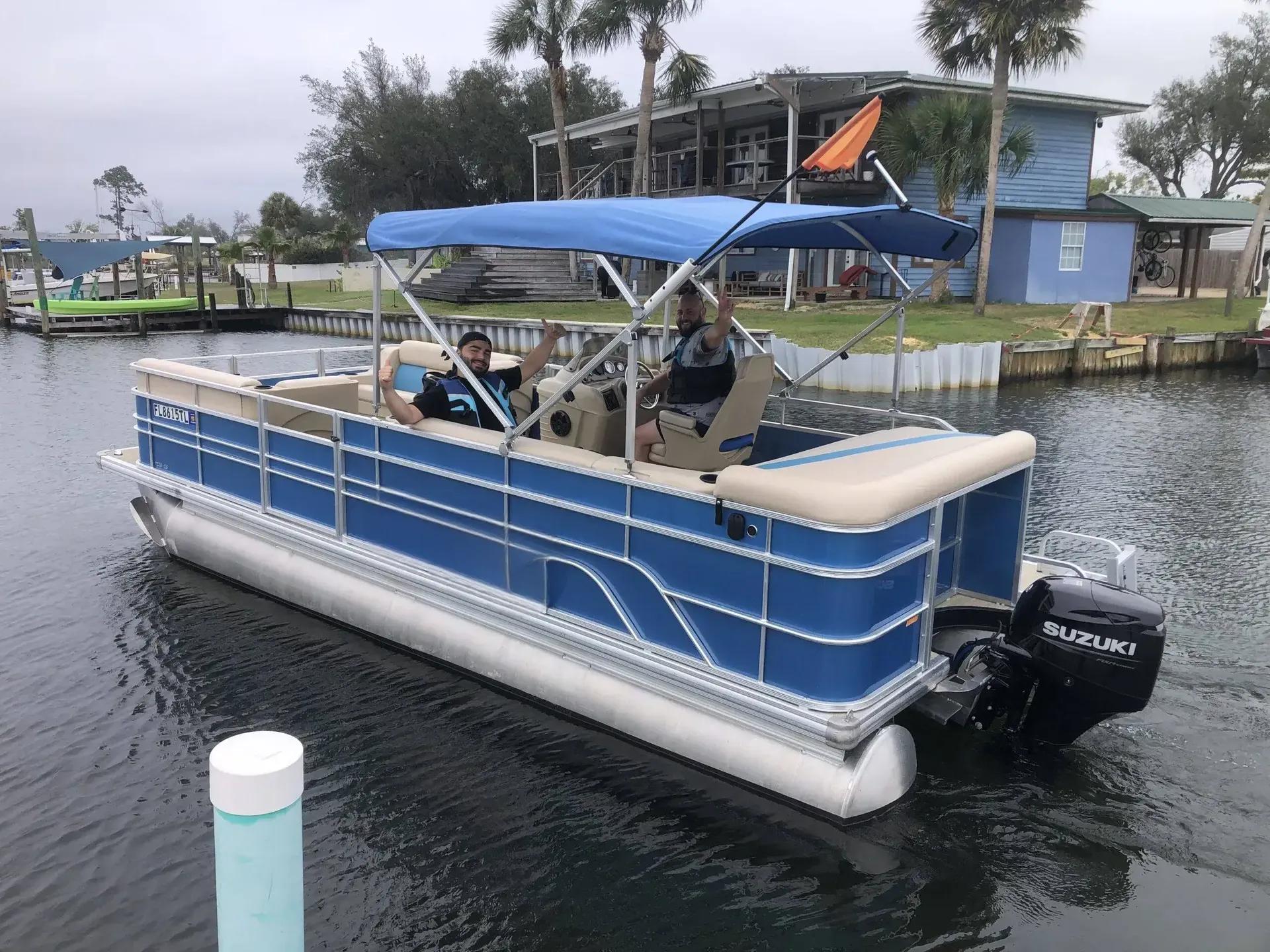 Leisure Kraft 12 Passenger in Panama City, FL