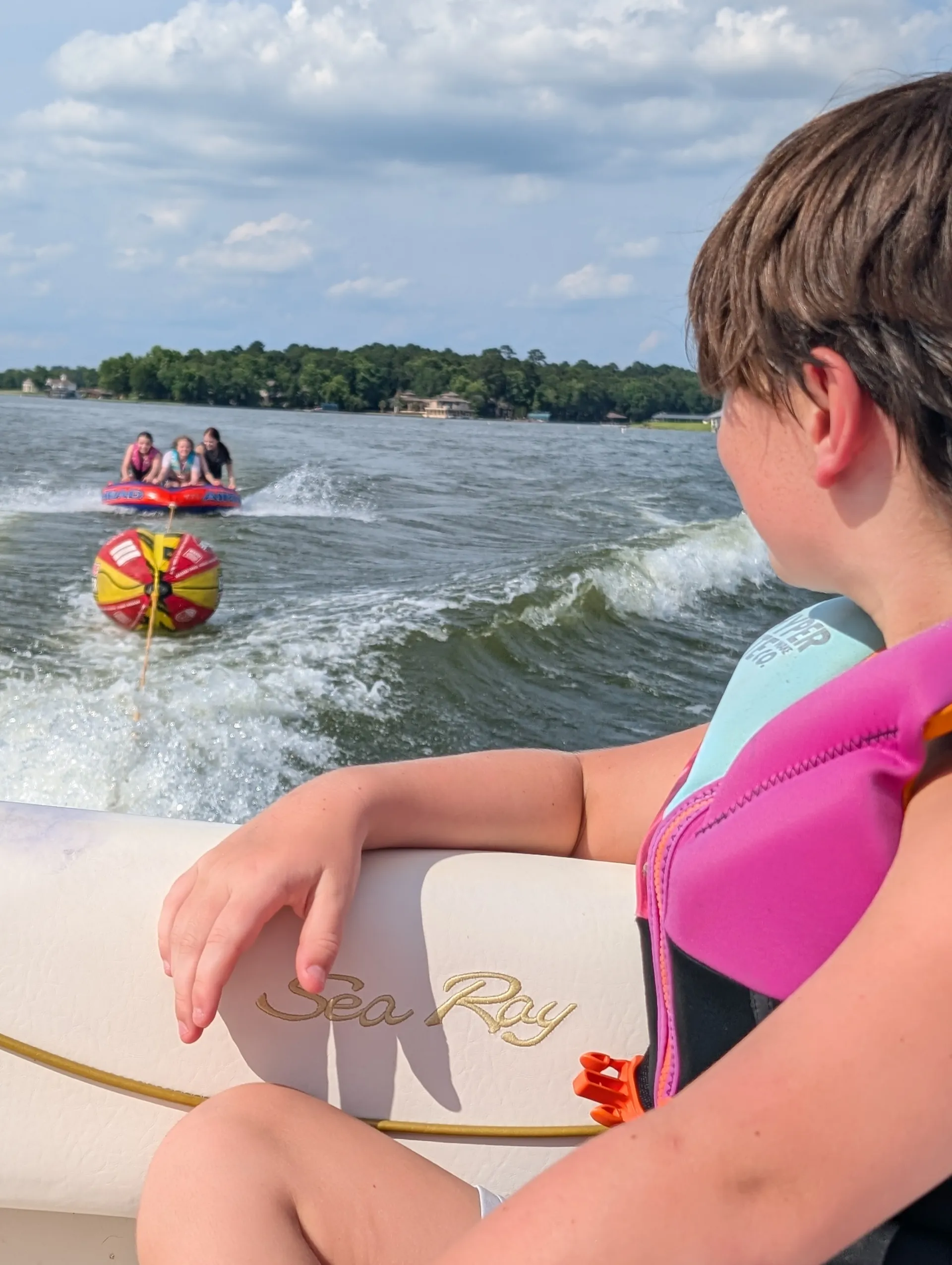 Sea Ray Boats 240 Sundancer in Montgomery, TX — photo 2