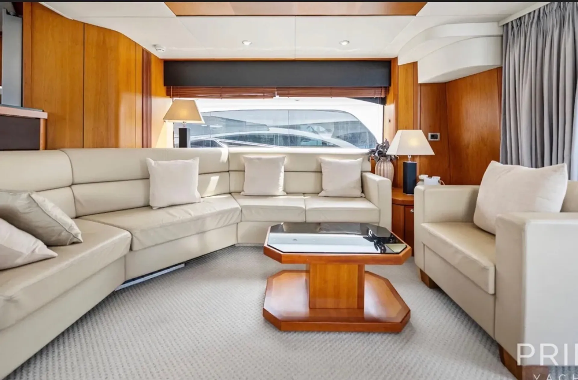 Sunseeker Manhhattan 80 in Miami, FL — photo 9