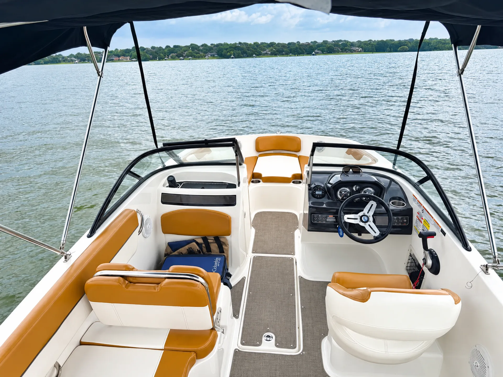 BAYLINER VR5 BOWRIDER in Forney, TX — photo 3