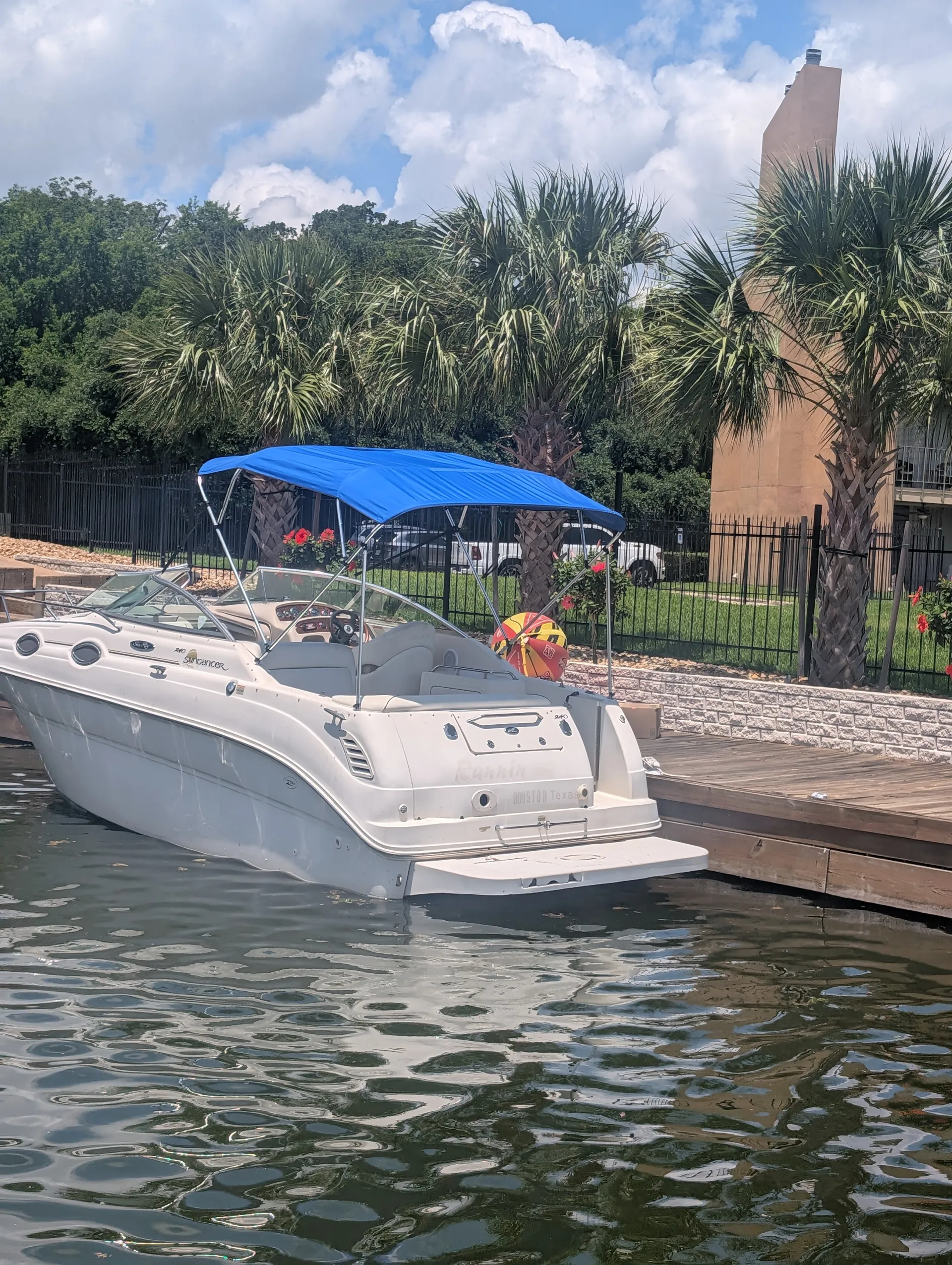Sea Ray Boats 240 Sundancer in Montgomery, TX — photo 4