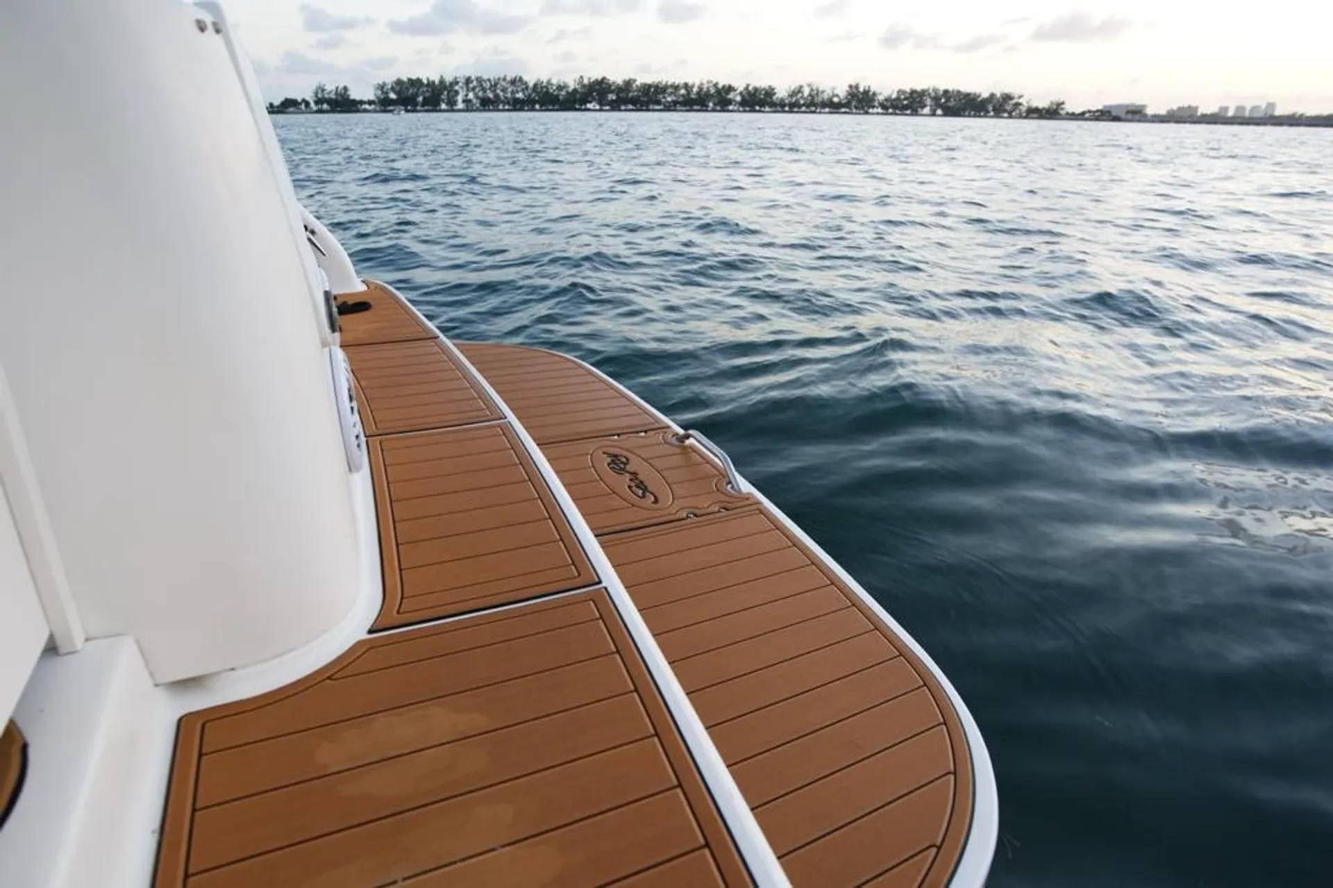 SEA RAY BOATS 320 SUNDANCER OB in Miami, FL — photo 8
