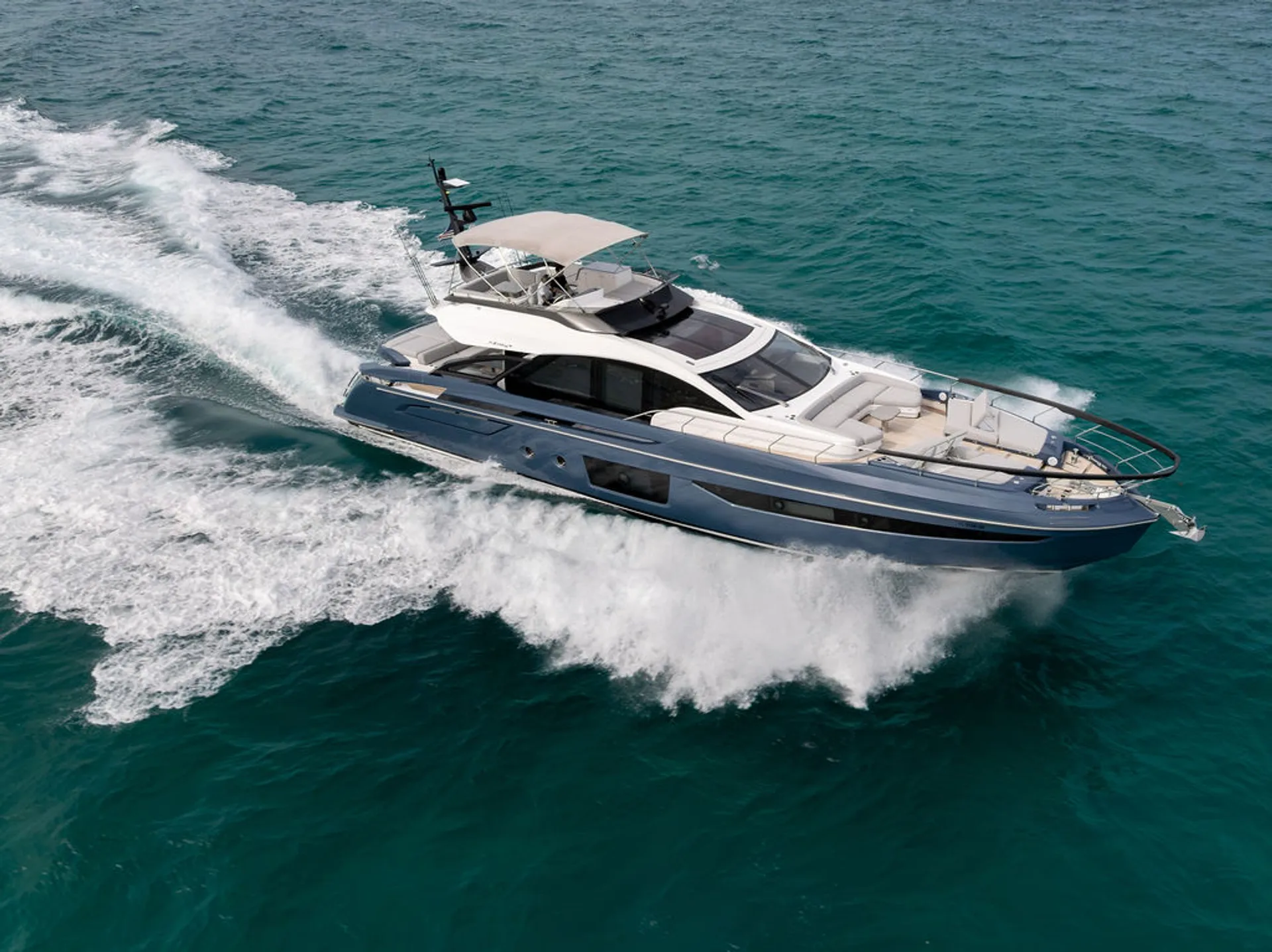 Azimut S8 in Miami, FL — photo 4