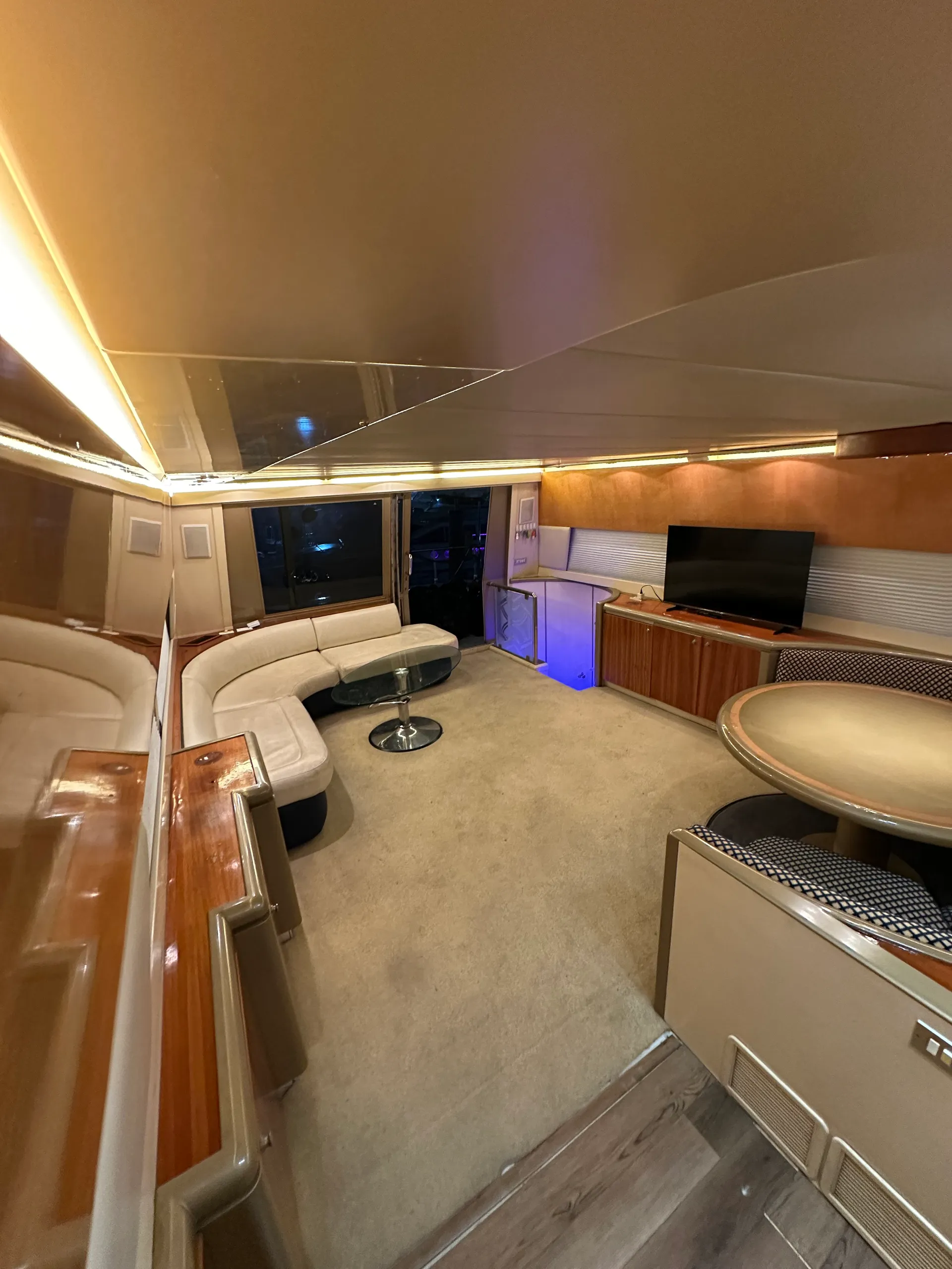 Versilcraft challenger in Miami, FL — photo 9
