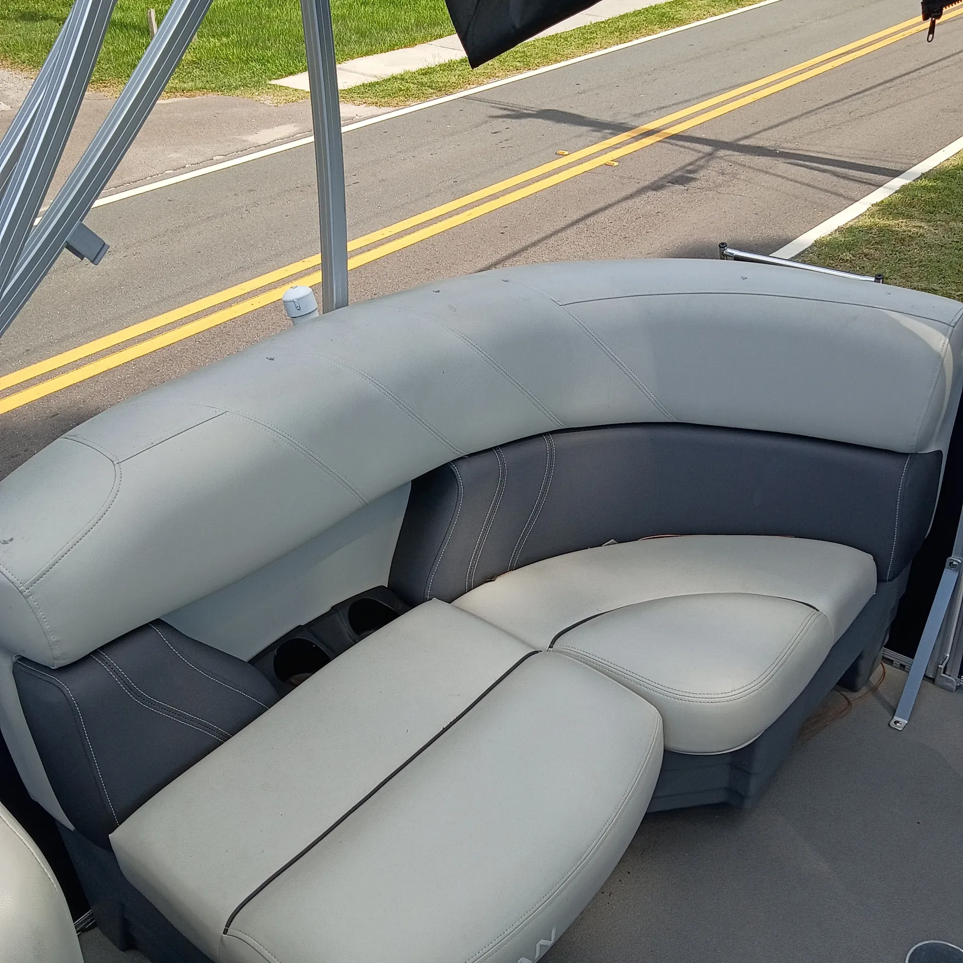 SYLVAN MARINE 820 MIRAGE LZ in New Port Richey, FL — photo 3