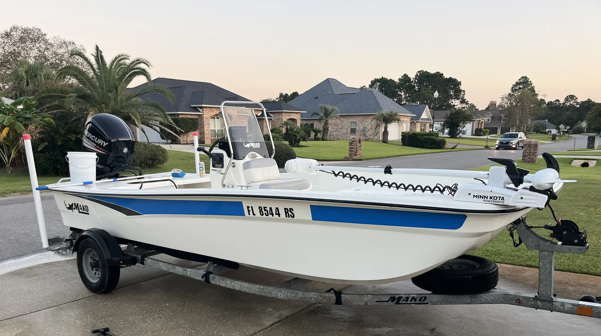 Mako Marine Pro Skiff 17ft CC 75 HP in Navarre, FL — photo 2