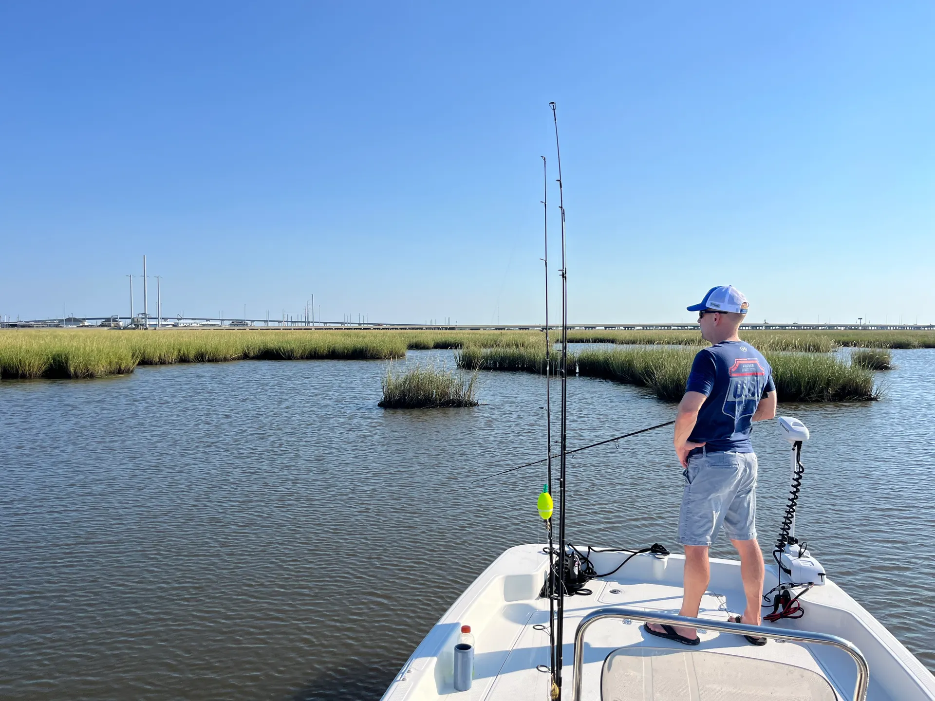 Mako Marine Pro Skiff 17ft CC 75 HP in Navarre, FL — photo 5