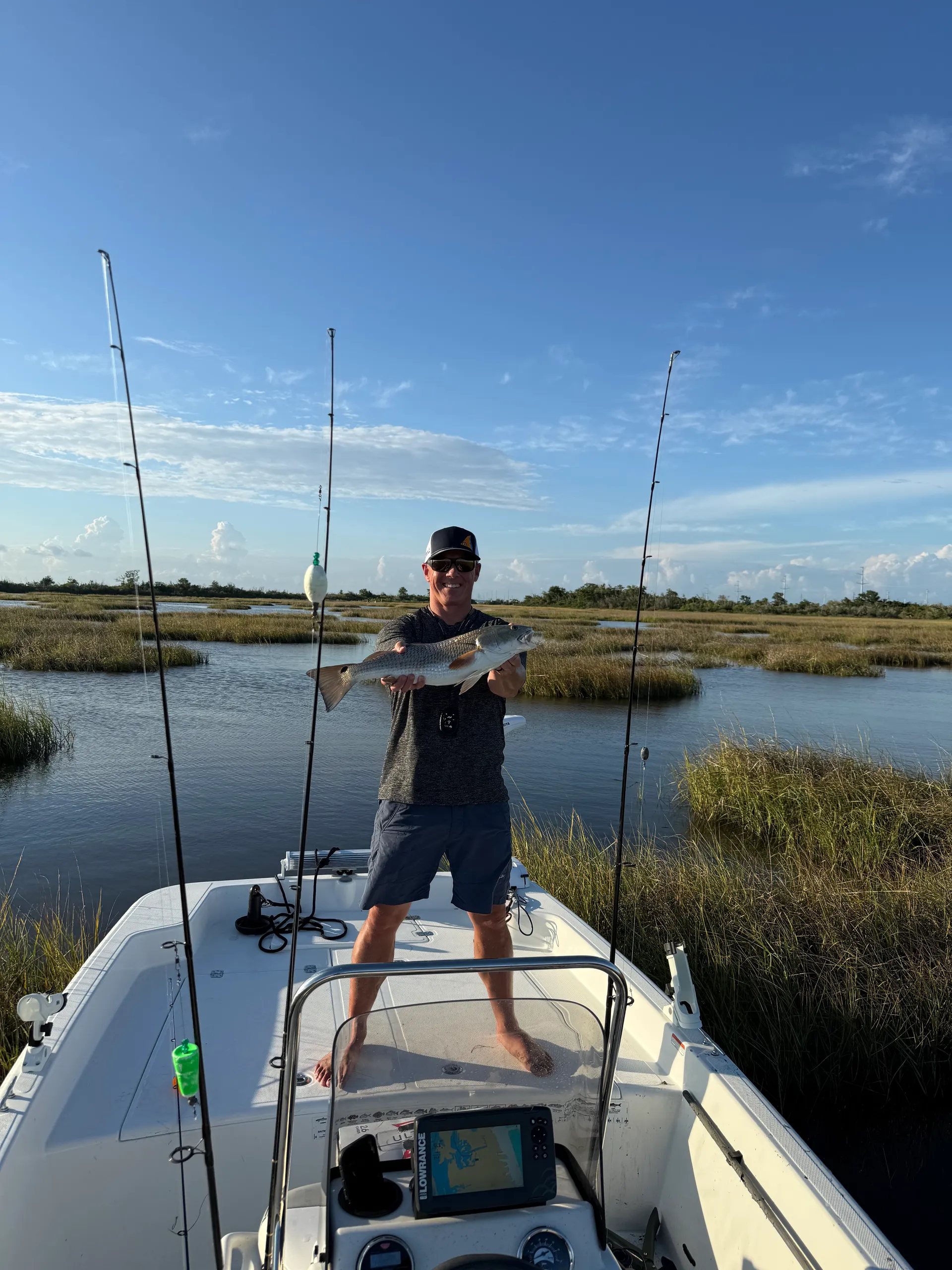 Mako Marine Pro Skiff 17ft CC 75 HP in Navarre, FL — photo 9