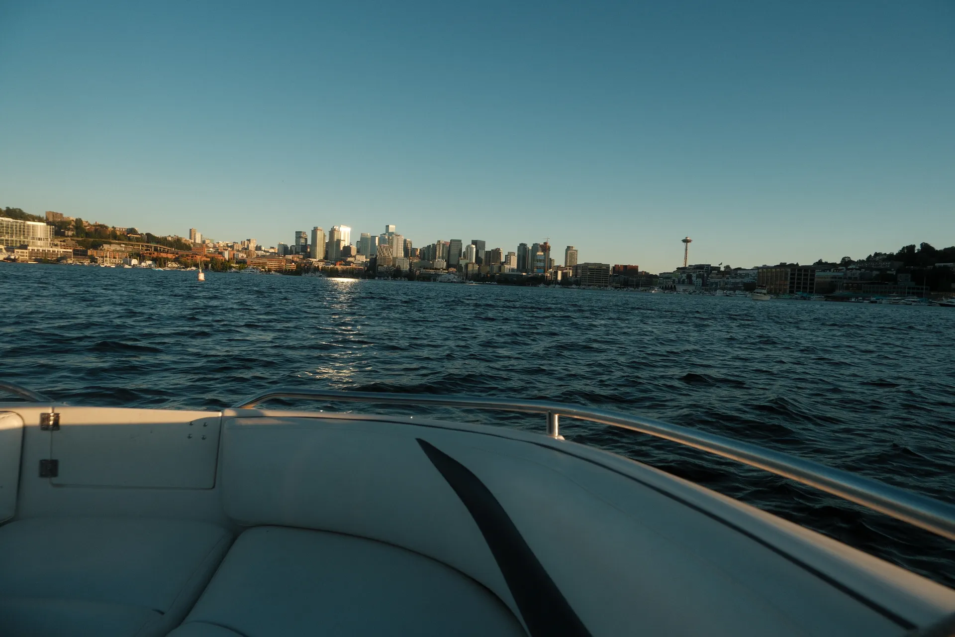SEASWIRL BOATS 237 DECKBOAT in Kirkland, WA — photo 3
