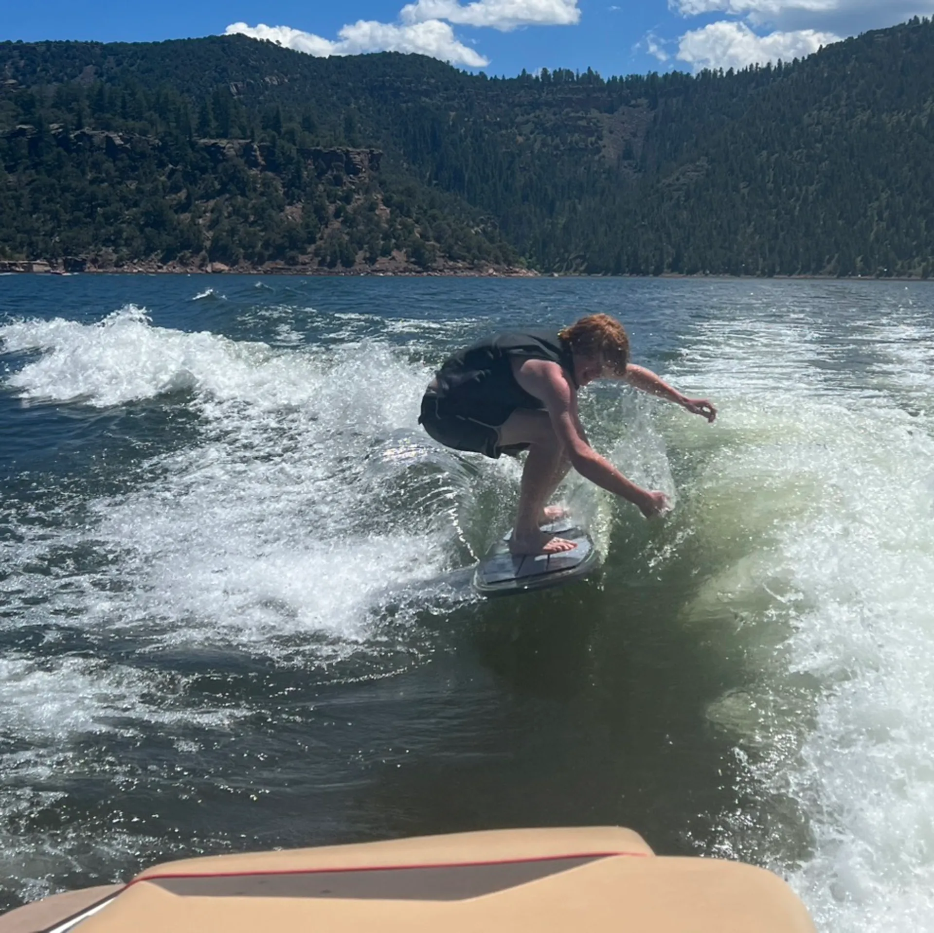 Moomba Makai 24' Fully Loaded Wakesurf Boat | Daily/Weekly 