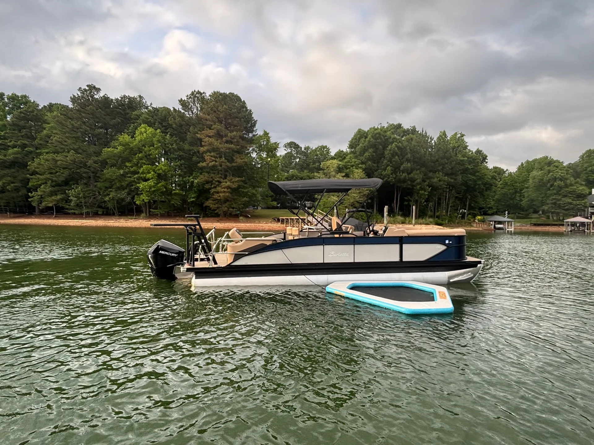BARLETTA BOATS C24UE TRITOON in Mooresville, NC — photo 3