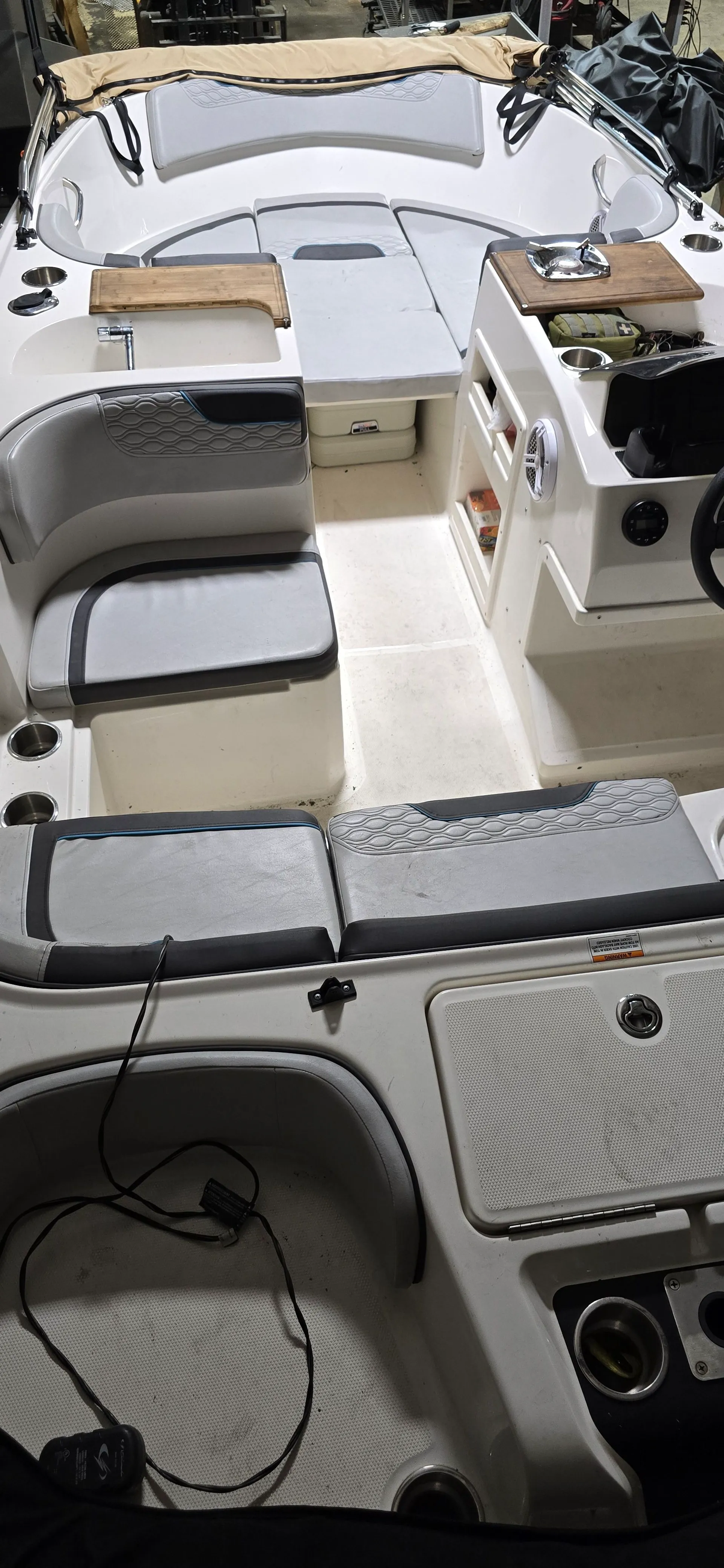 BAYLINER ELEMENT M17 in Irwindale, CA — photo 4