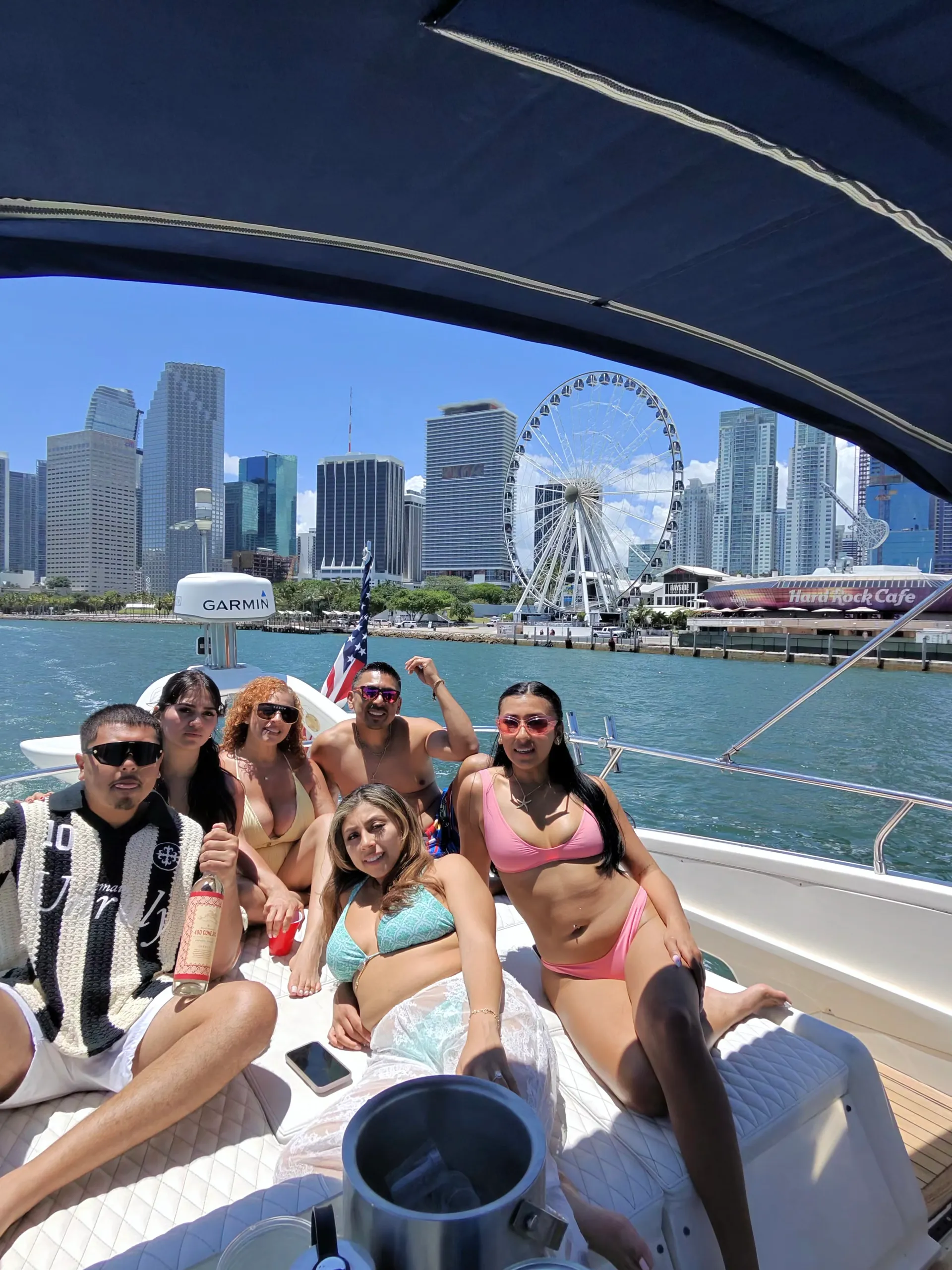  *** Miami 50ft flybridge Yacht . ***
