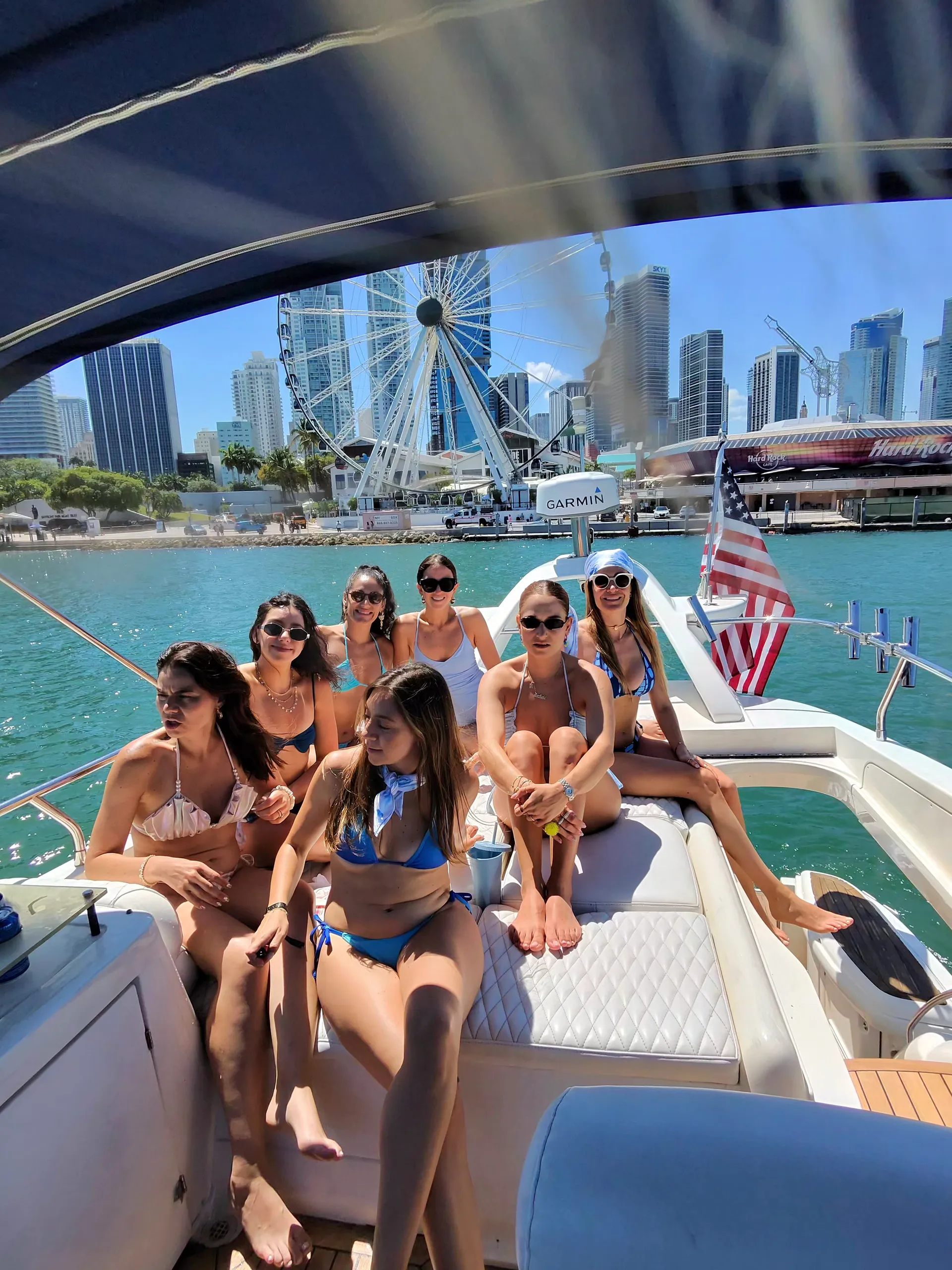  *** Miami 50ft flybridge Yacht . ***