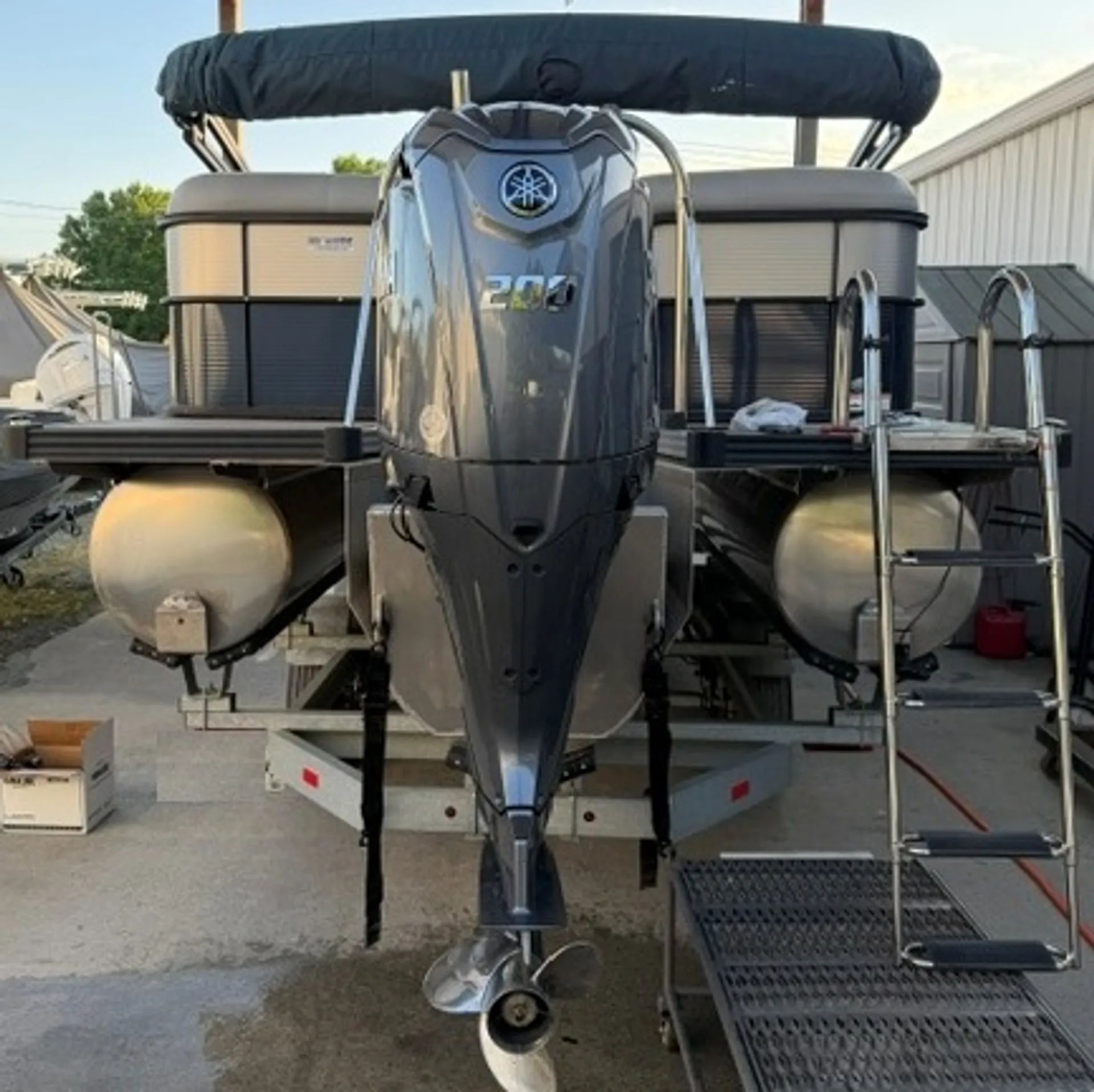 MANITOU PONTOON 23 OASIS RF VP II TRITOON in Acworth, GA — photo 5