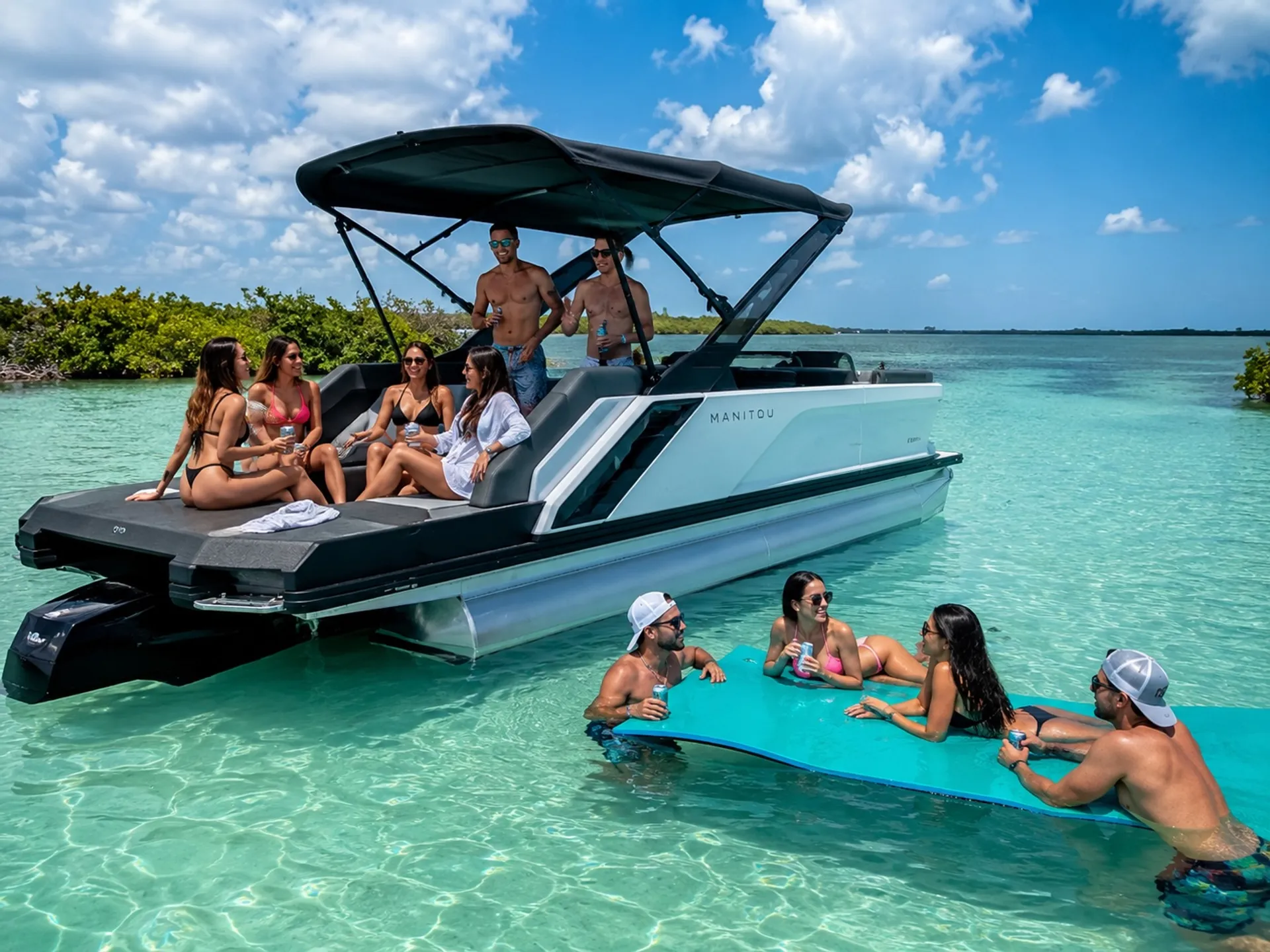 MANITOU PONTOON 22 CRUISE MAX BENCH in Key West, FL — photo 4