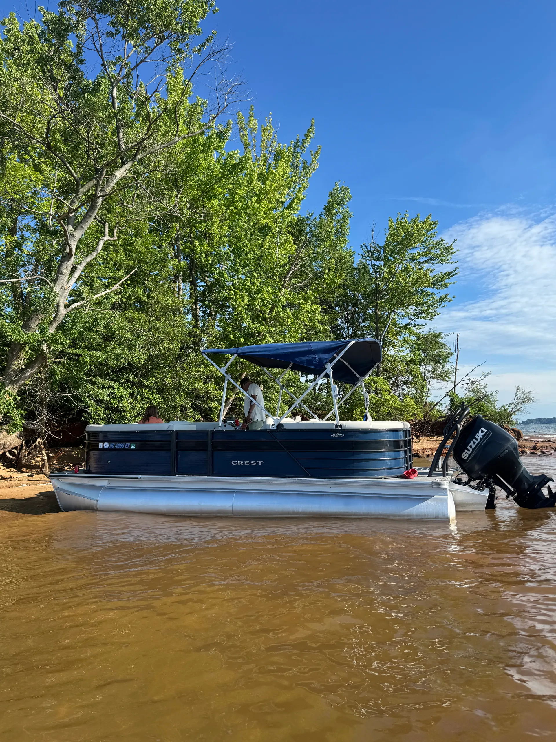 CREST PONTOONS CLASSIC LX 220 L in Huntersville, NC — photo 4