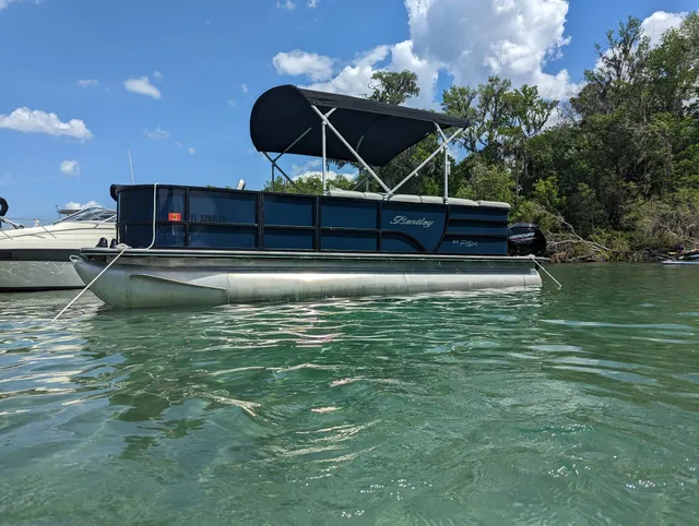 Rent a Pontoon pontoon in St. Cloud, FL near me