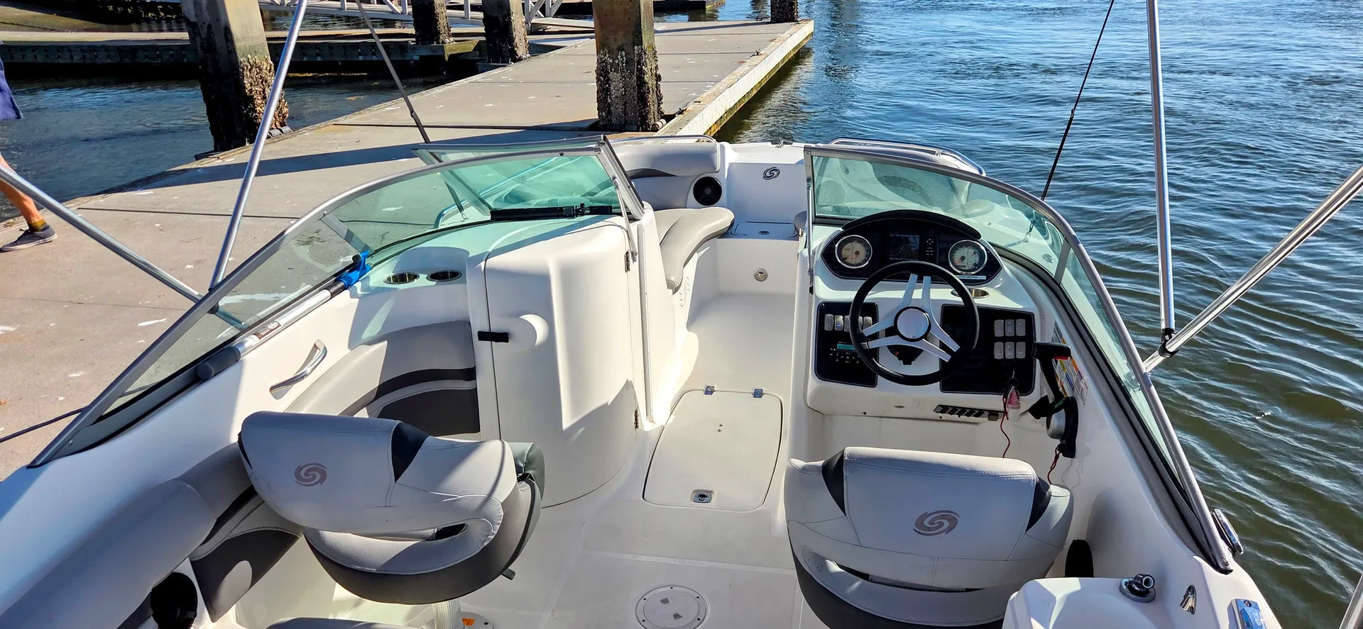 HURRICANE BOATS SD 2200 DC OB W/F150XB in Jacksonville, FL — photo 5