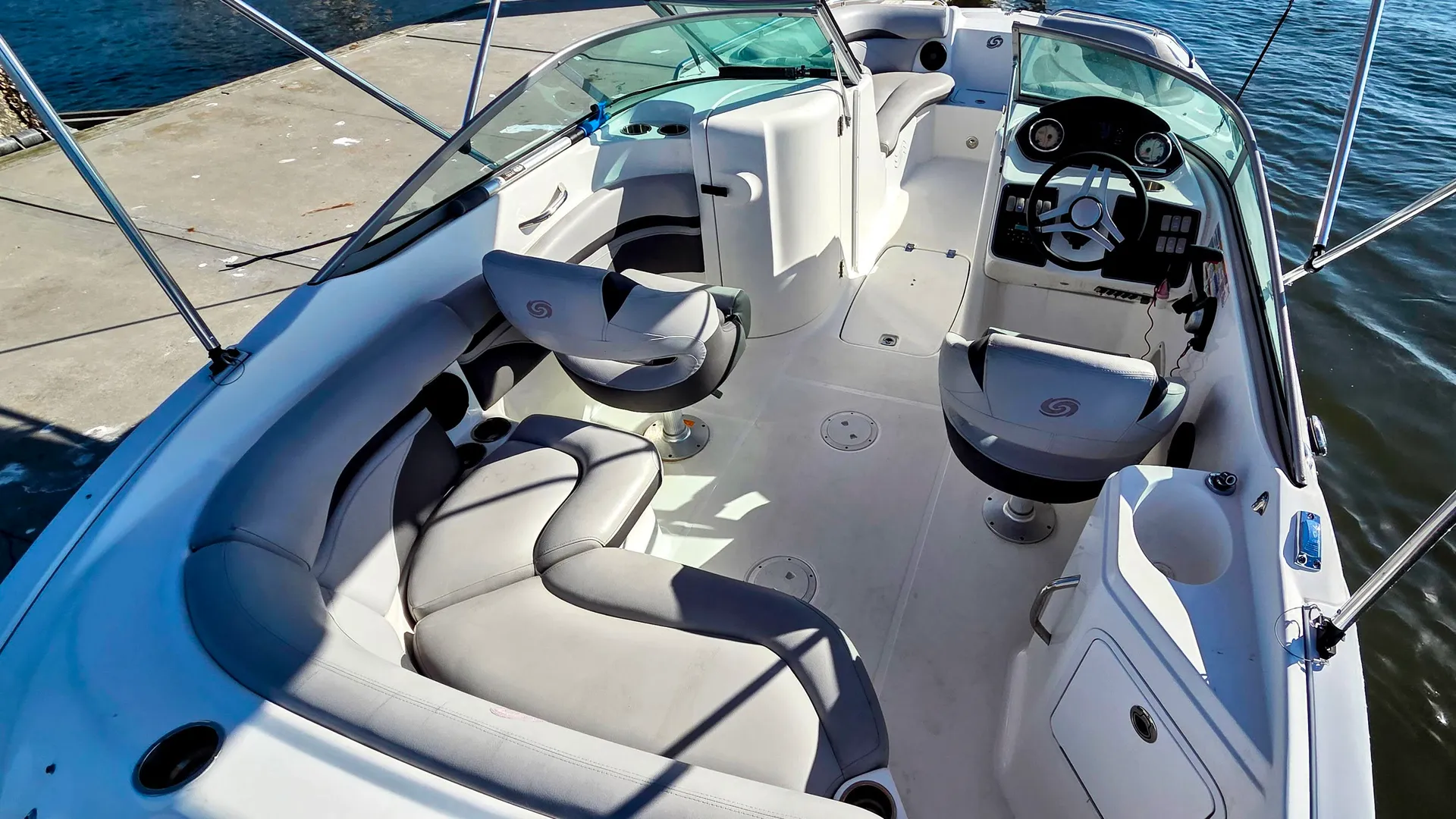 HURRICANE BOATS SD 2200 DC OB W/F150XB in Jacksonville, FL — photo 2