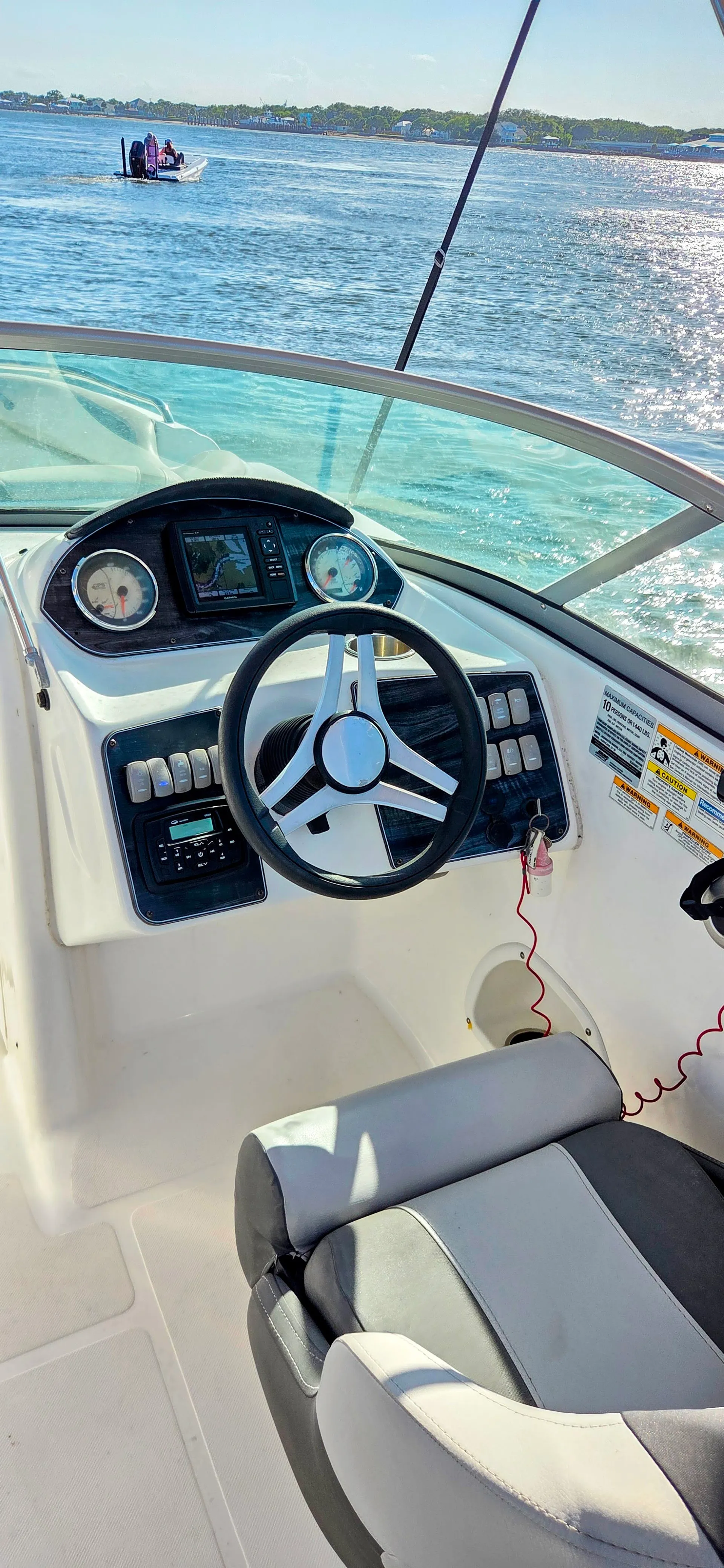 HURRICANE BOATS SD 2200 DC OB W/F150XB in Jacksonville, FL — photo 6