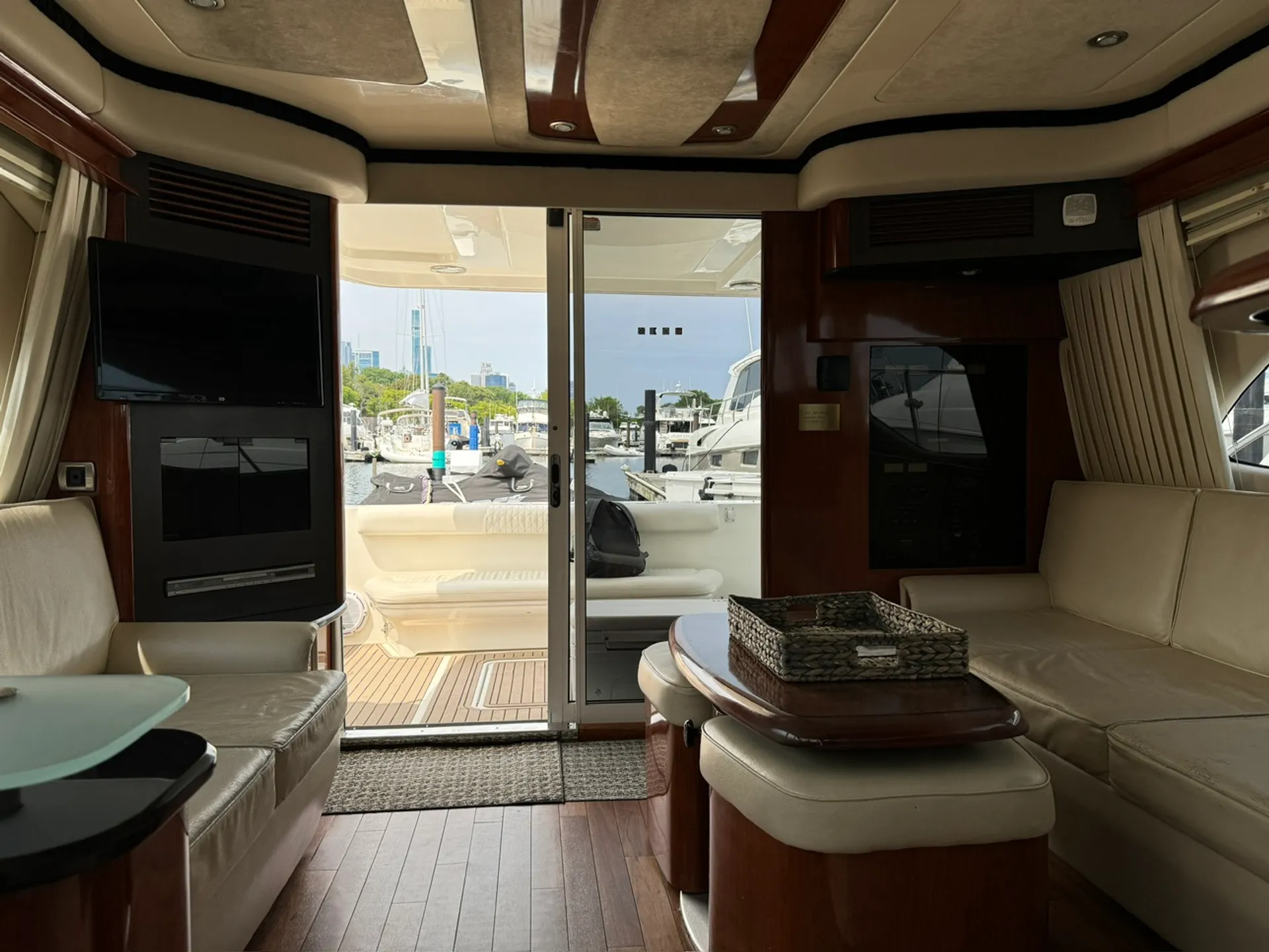 50ft SeaRay Yacht Playpen, River Cruises up to 12. Captain Included! 