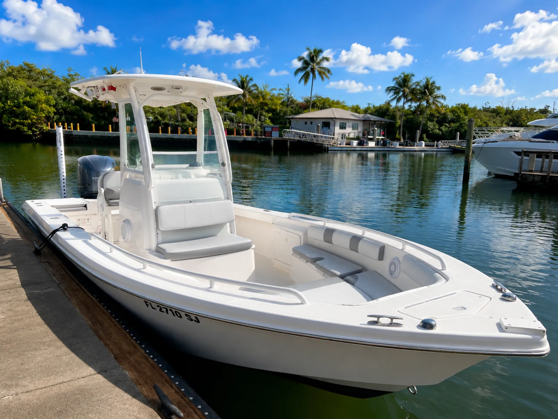 EVERGLADES BY DOUGHERTY 243CC in Naples, FL — photo 3