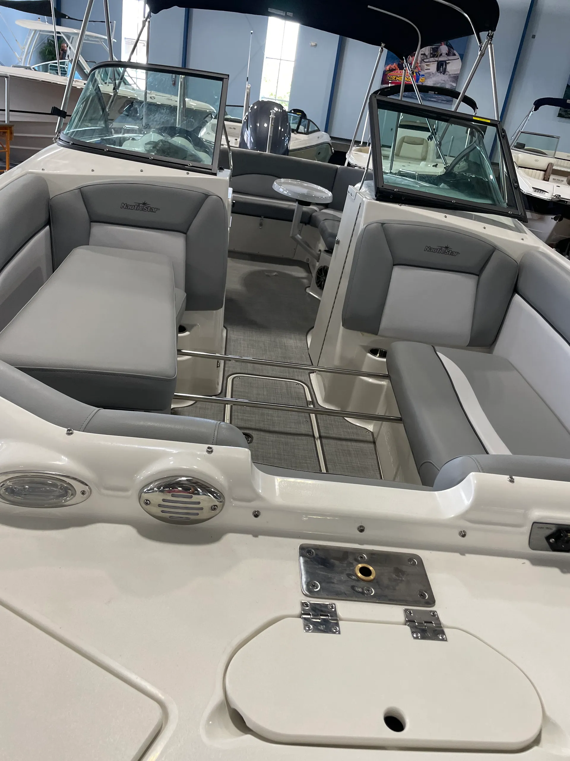 NAUTICSTAR BOATS 223 DC W/F150XB in Tampa, FL — photo 3