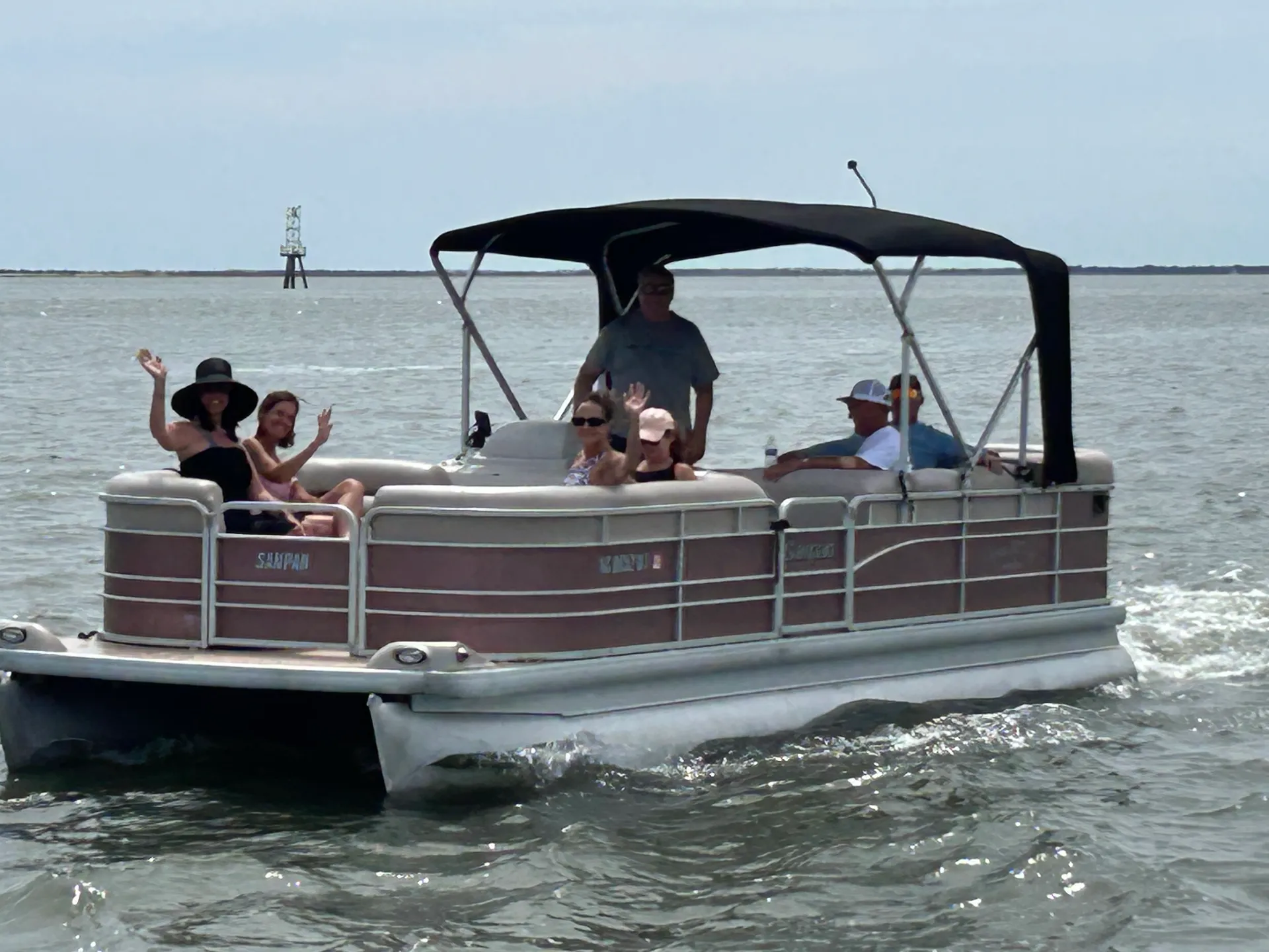 San pan  2500 in Southport, NC — photo 3