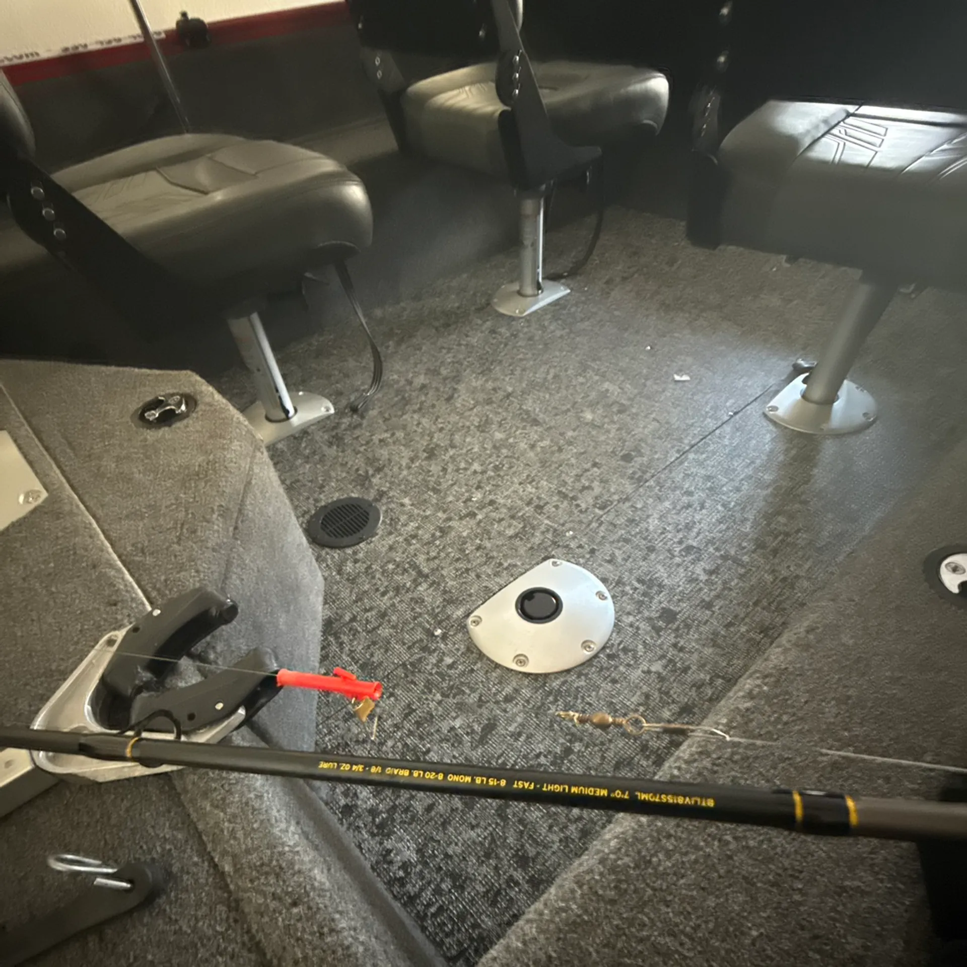 TRACKER BY TRACKER MARINE PRO GUIDE V-16 WT in Lincoln, CA — photo 7