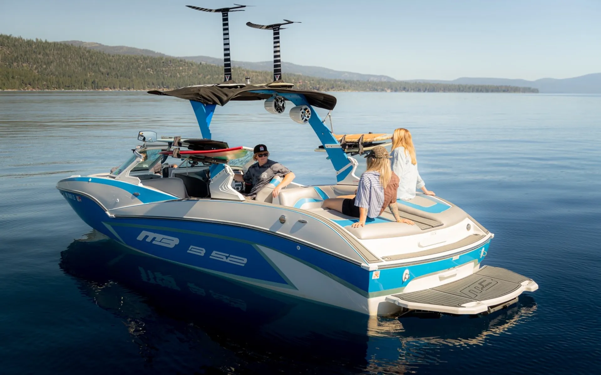 New Wakesurf Boat on Lake Tahoe | 23 foot MB B52: the best surf wave!