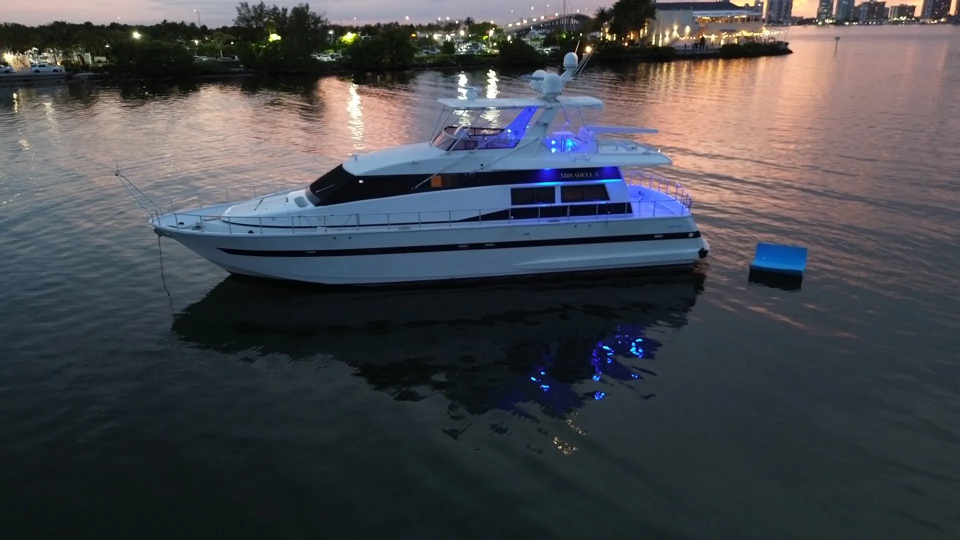 Versilcraft challenger in Miami, FL — photo 2