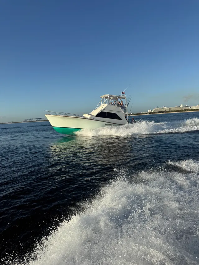 Rent a Ocean Yachts offshore sport fishing in Fort Lauderdale, FL near me
