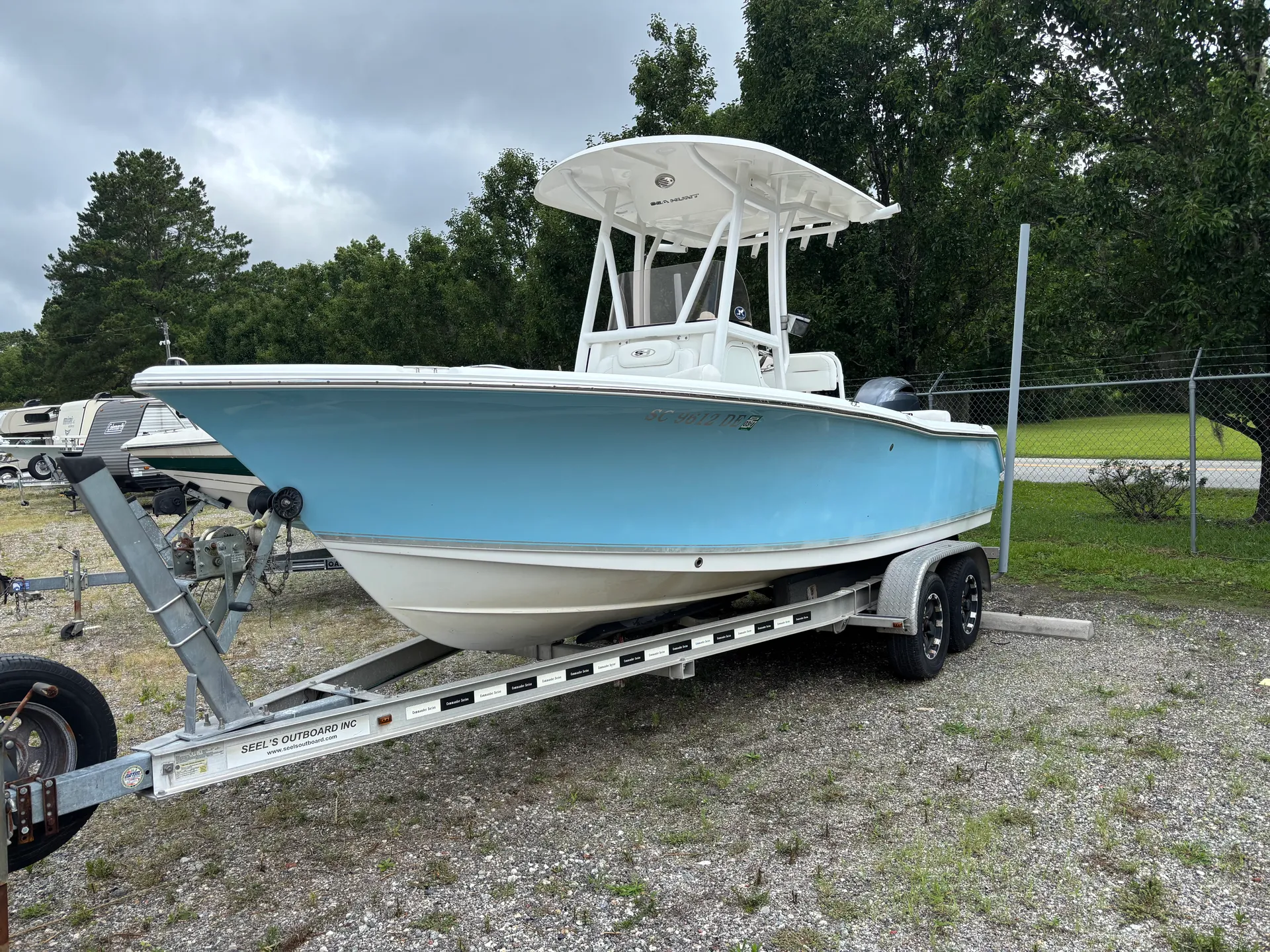SEA HUNT BOATS ULTRA 211 in Johns Island, SC — photo 4