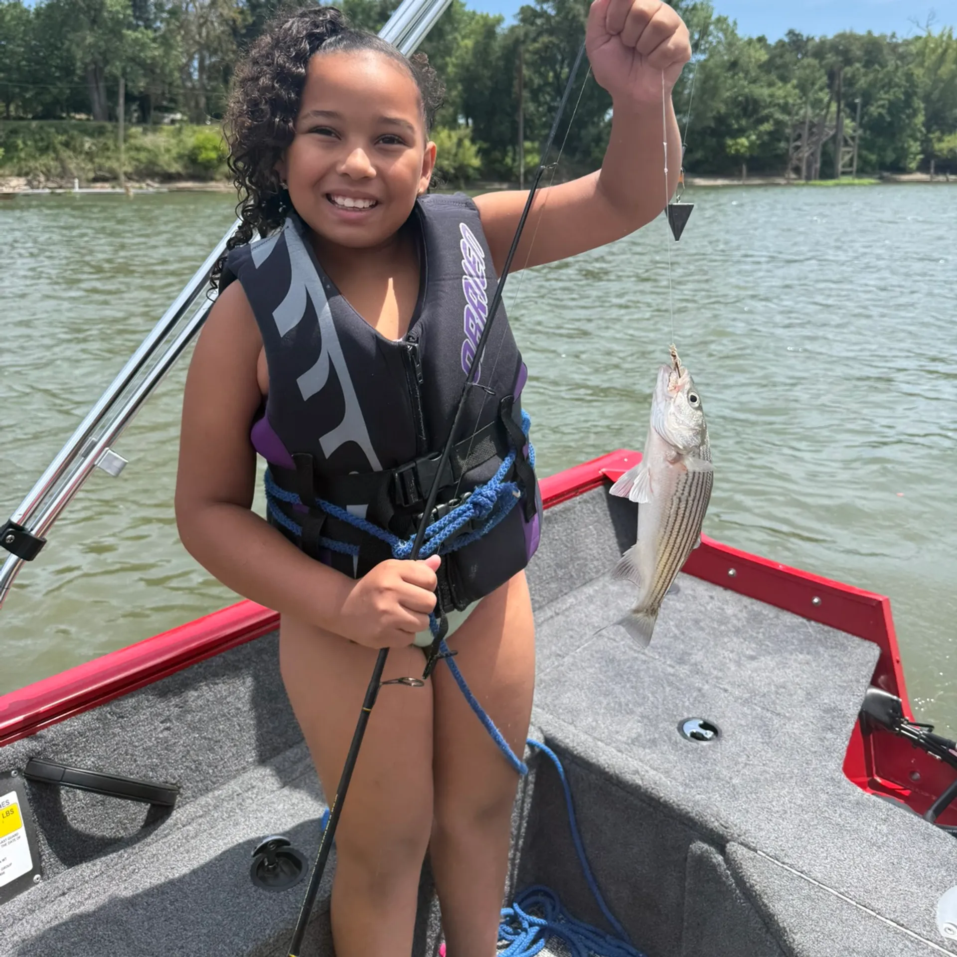 TRACKER BY TRACKER MARINE PRO GUIDE V-16 WT in Lincoln, CA — photo 4